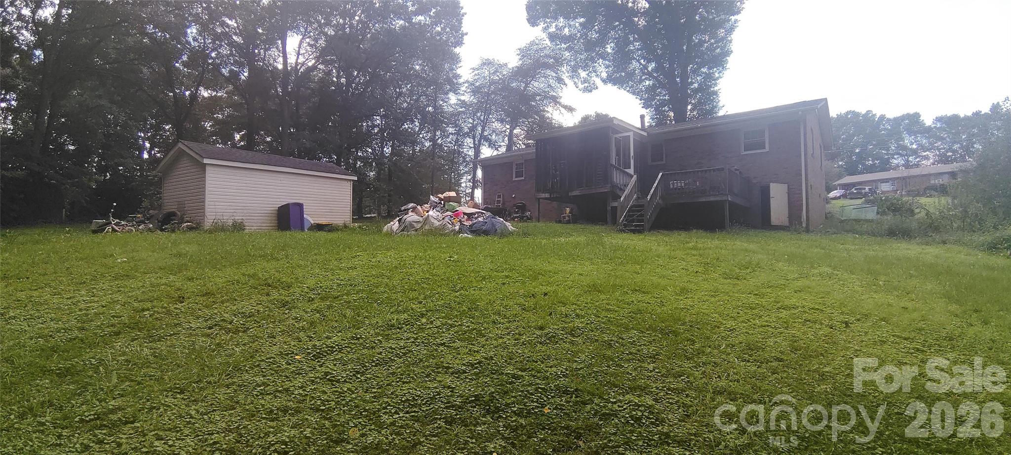 522 Lee Drive — Shelby
