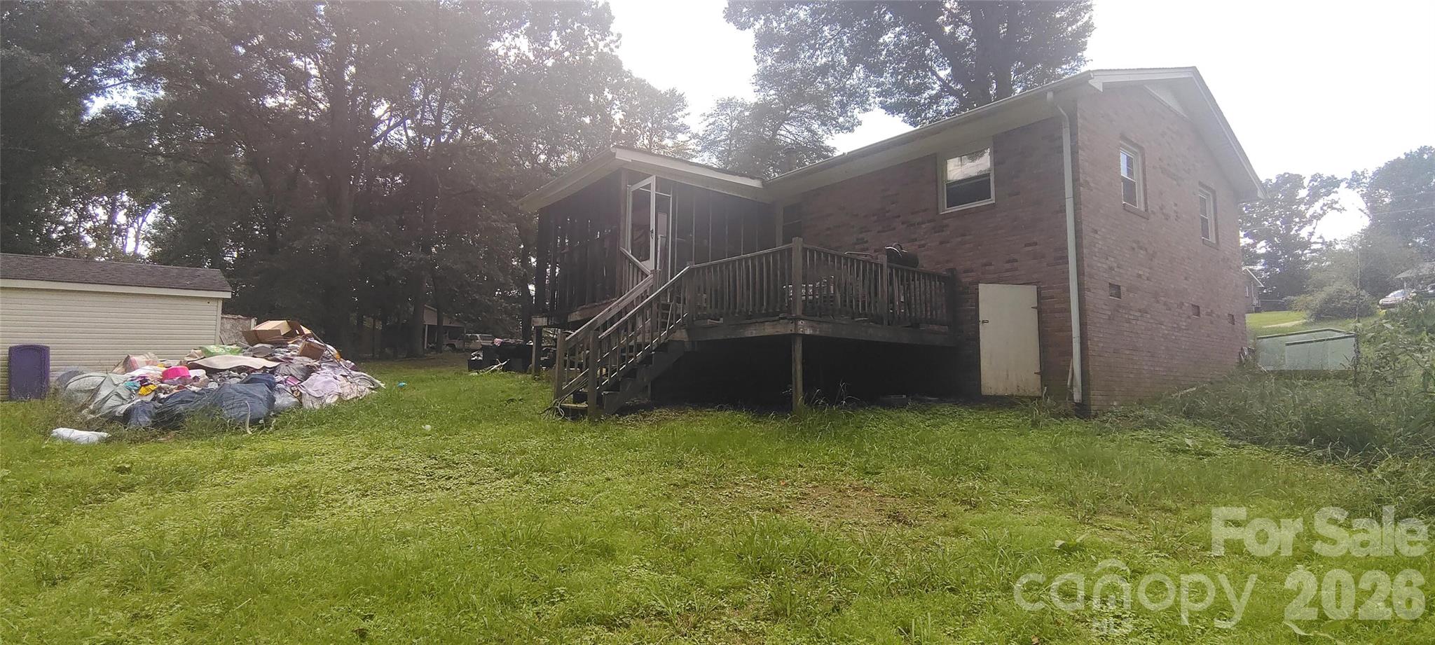 522 Lee Drive — Shelby