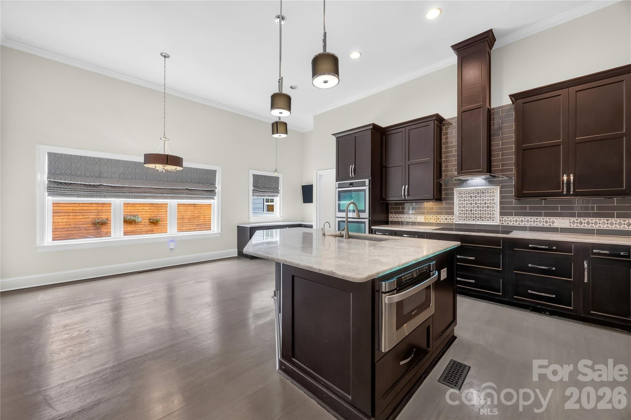 129 Aqua Drive — Mooresville