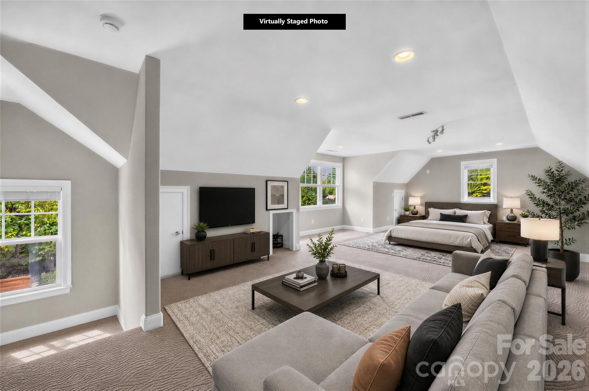 129 Aqua Drive — Mooresville