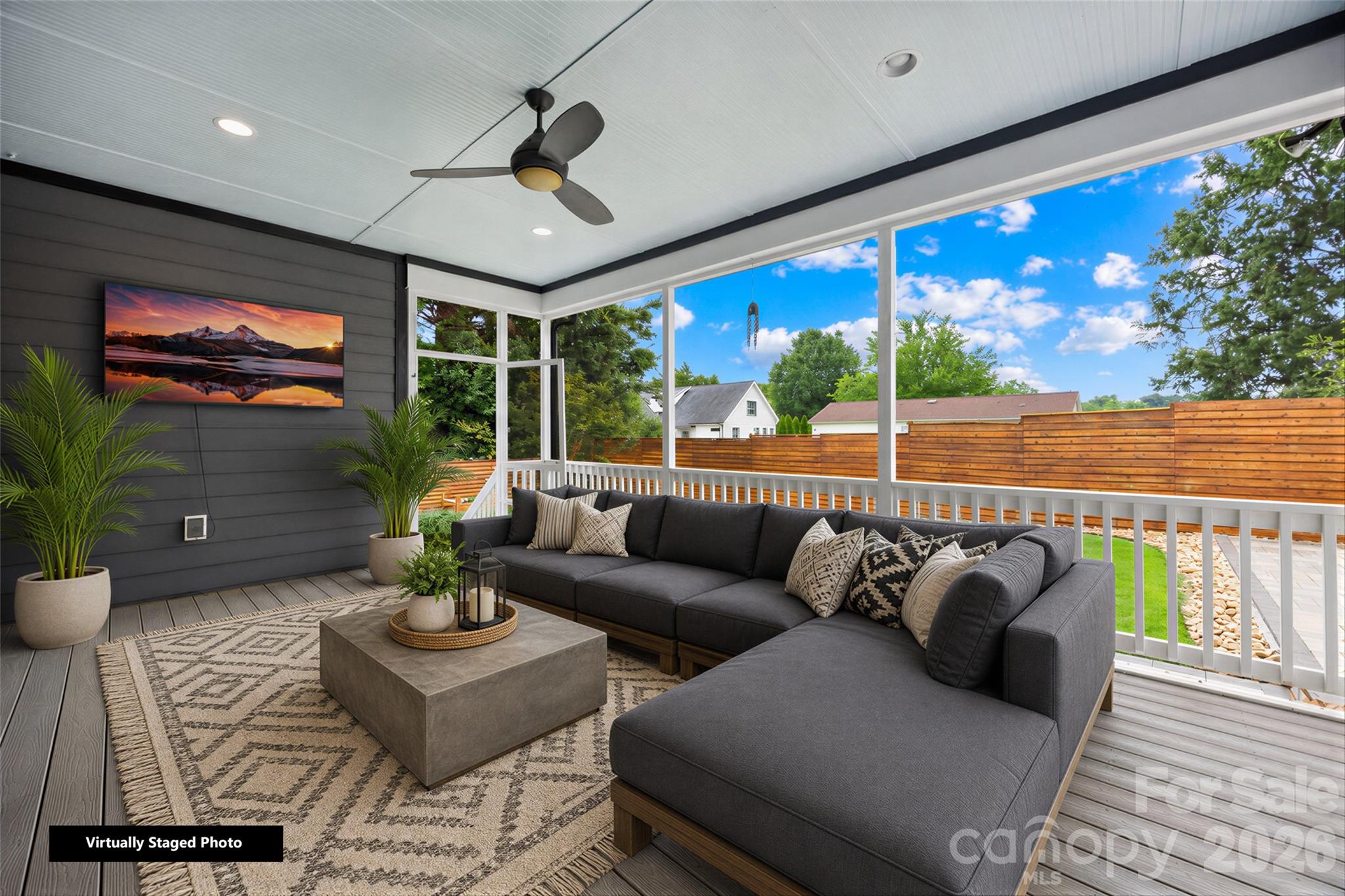 129 Aqua Drive — Mooresville