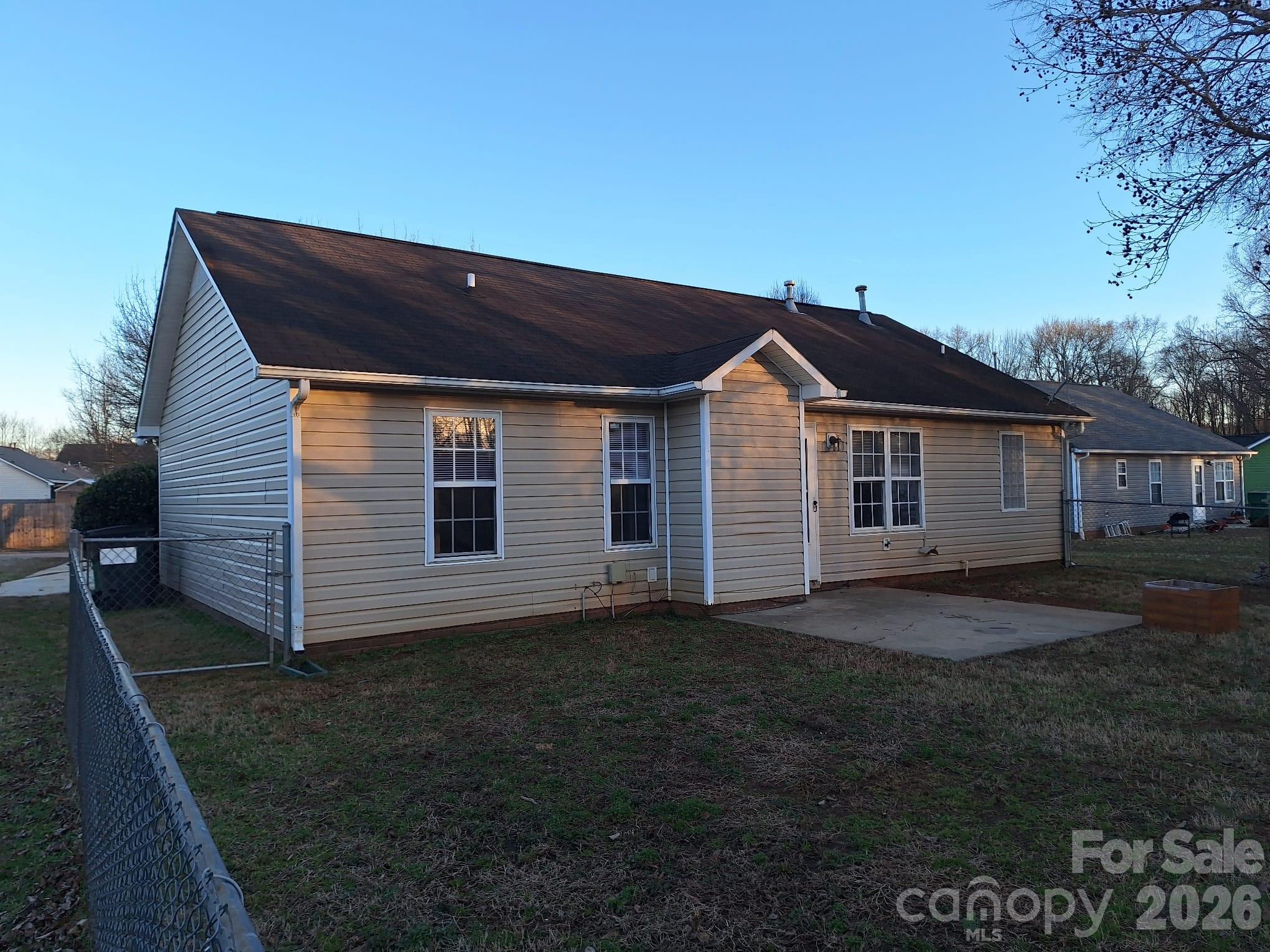 3523 Tracy Glenn Court — Charlotte