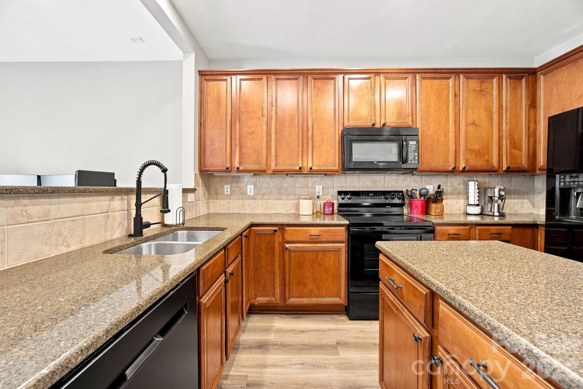 2031 Cambridge Beltway Drive — Charlotte