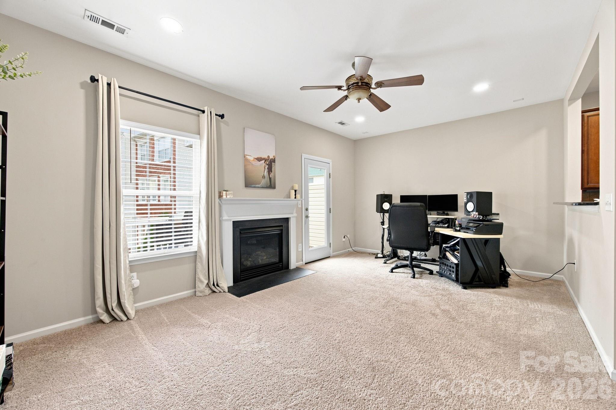2031 Cambridge Beltway Drive — Charlotte