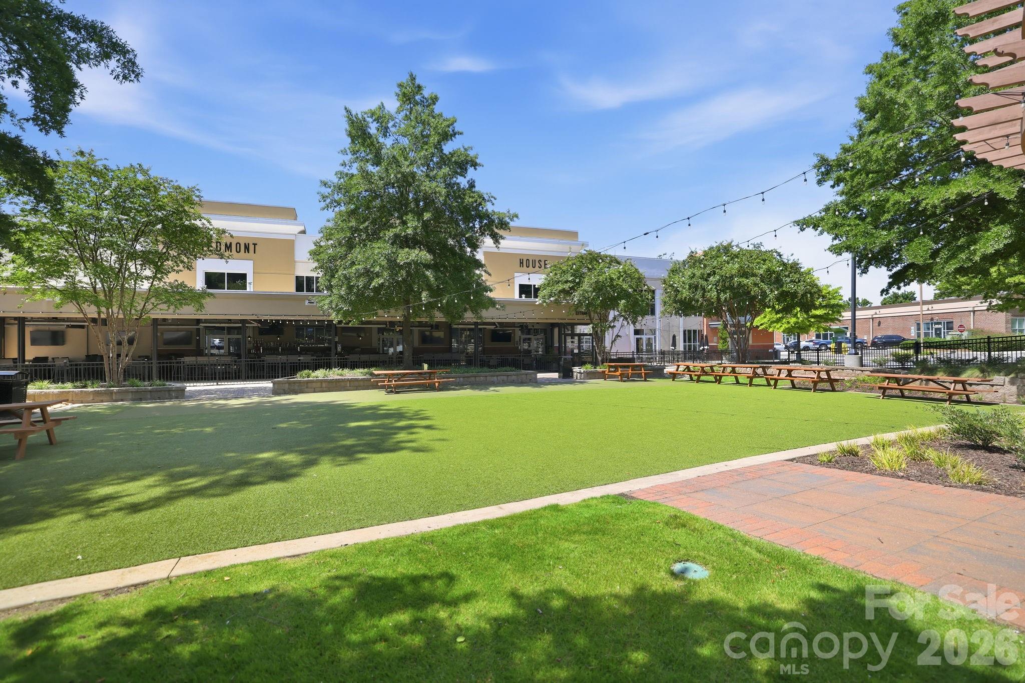 2031 Cambridge Beltway Drive — Charlotte