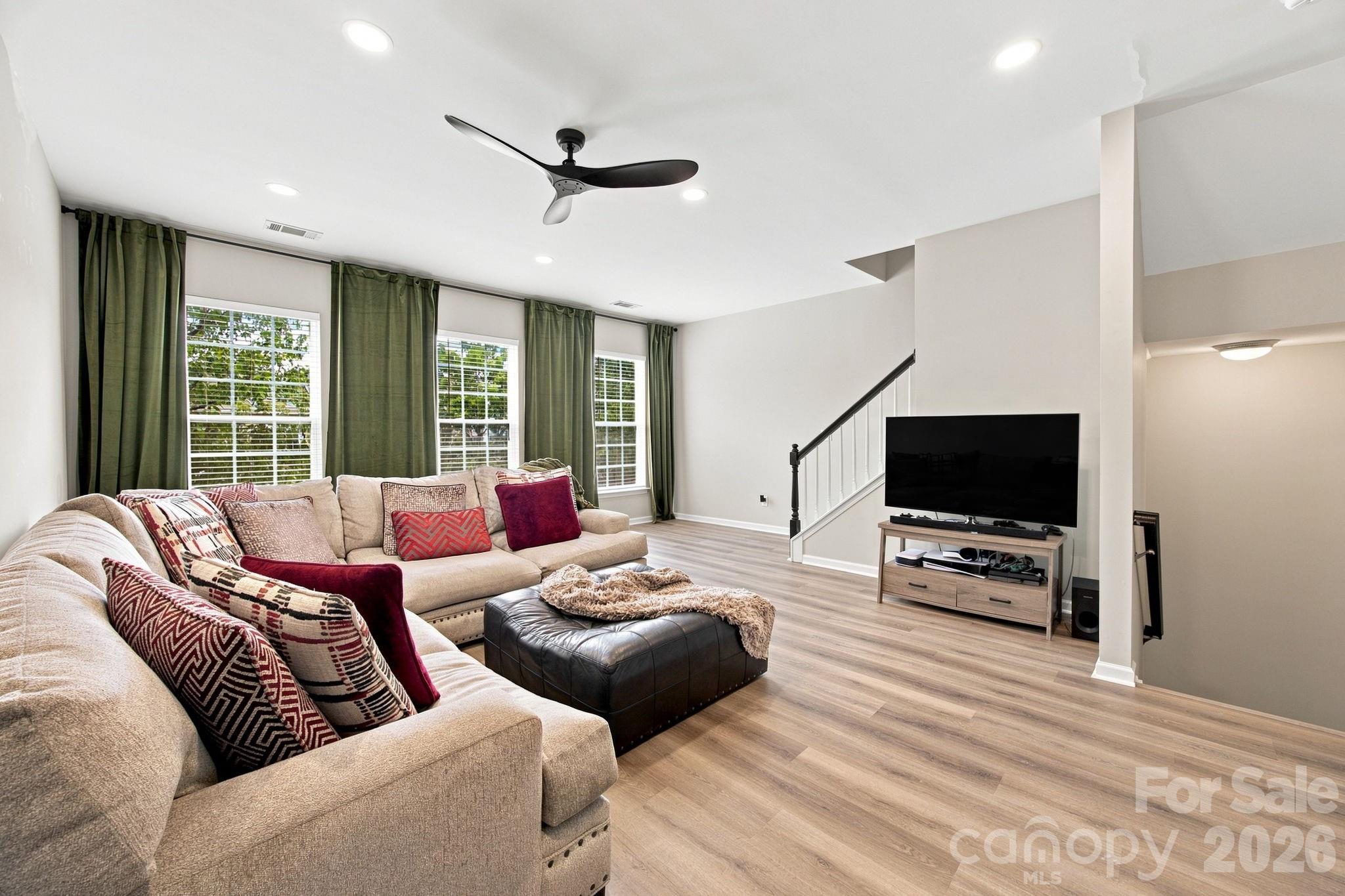 2031 Cambridge Beltway Drive — Charlotte