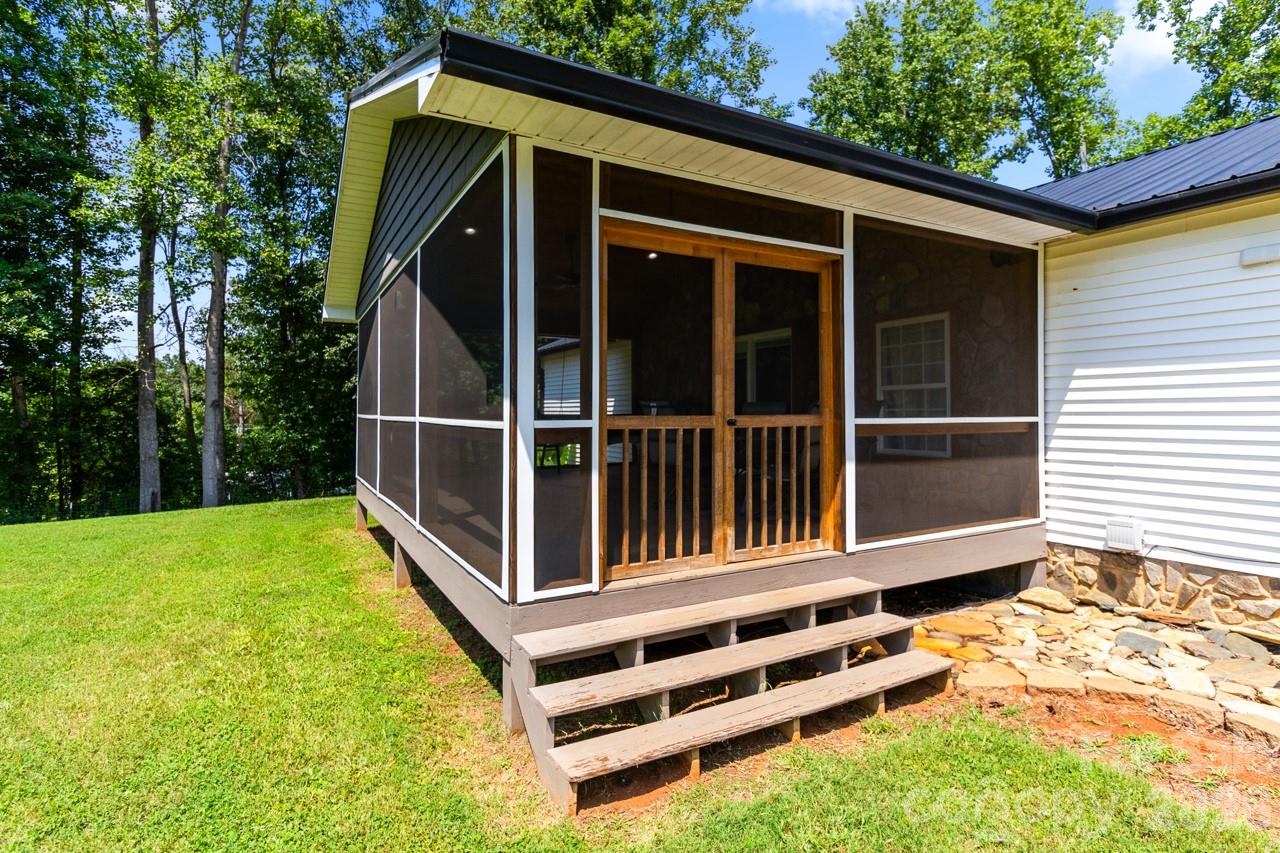 393 Cedar Grove Church Road — Vale