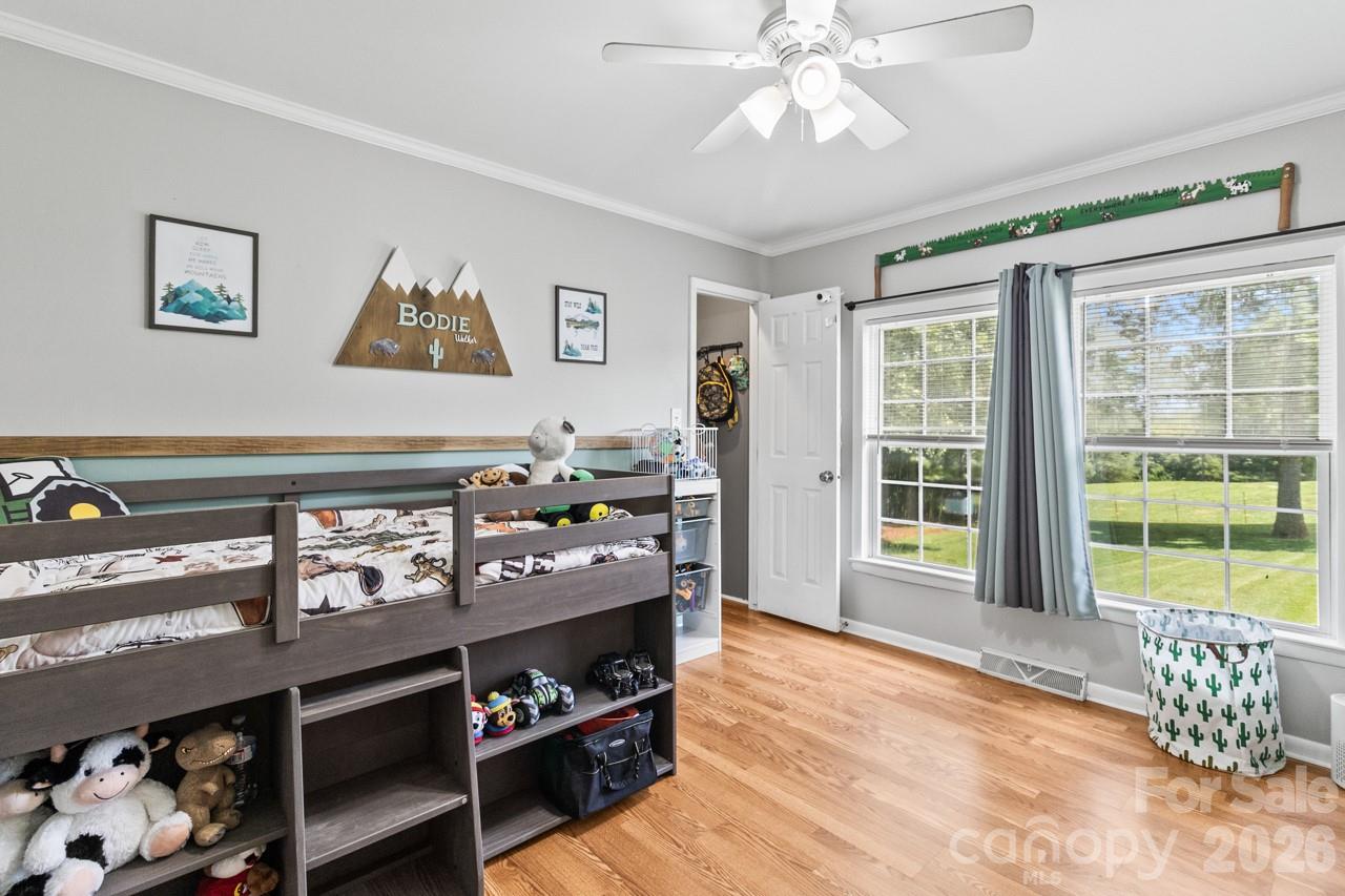 393 Cedar Grove Church Road — Vale