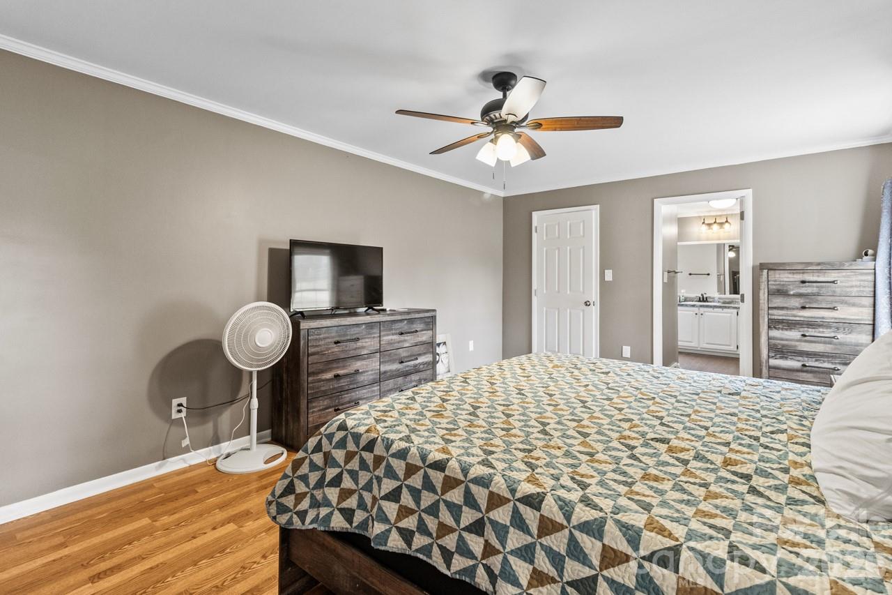393 Cedar Grove Church Road — Vale