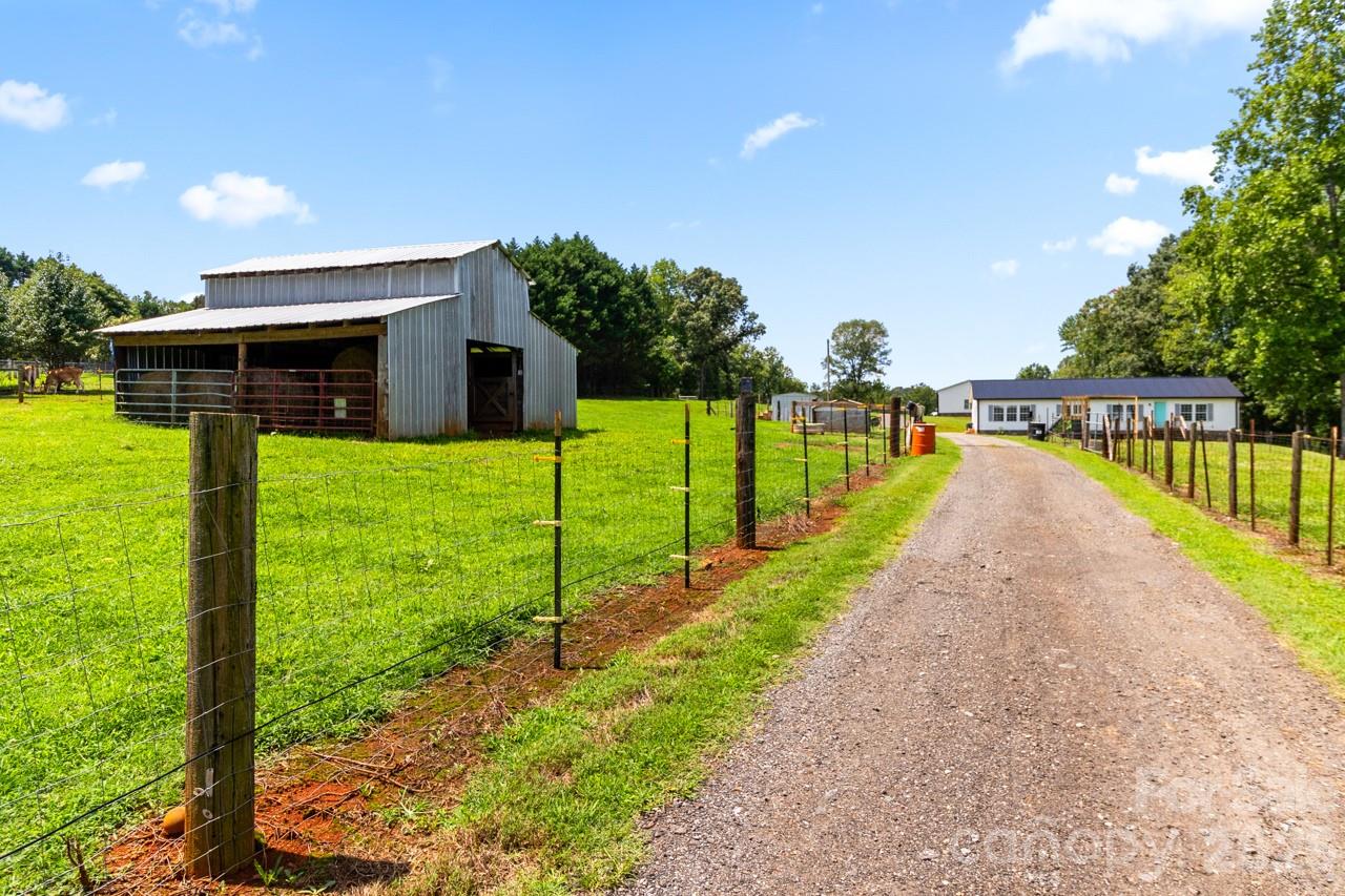 393 Cedar Grove Church Road — Vale