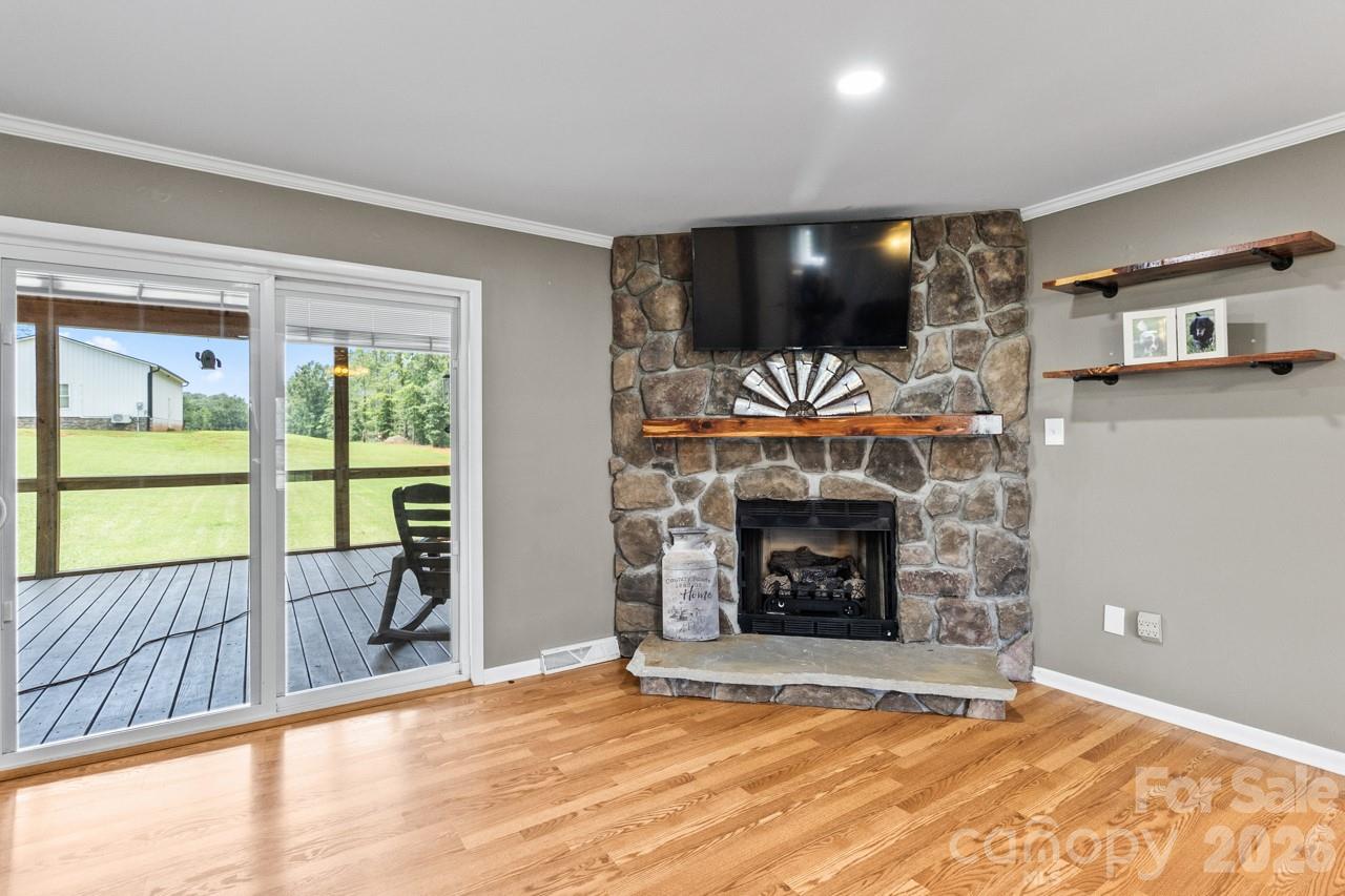 393 Cedar Grove Church Road — Vale