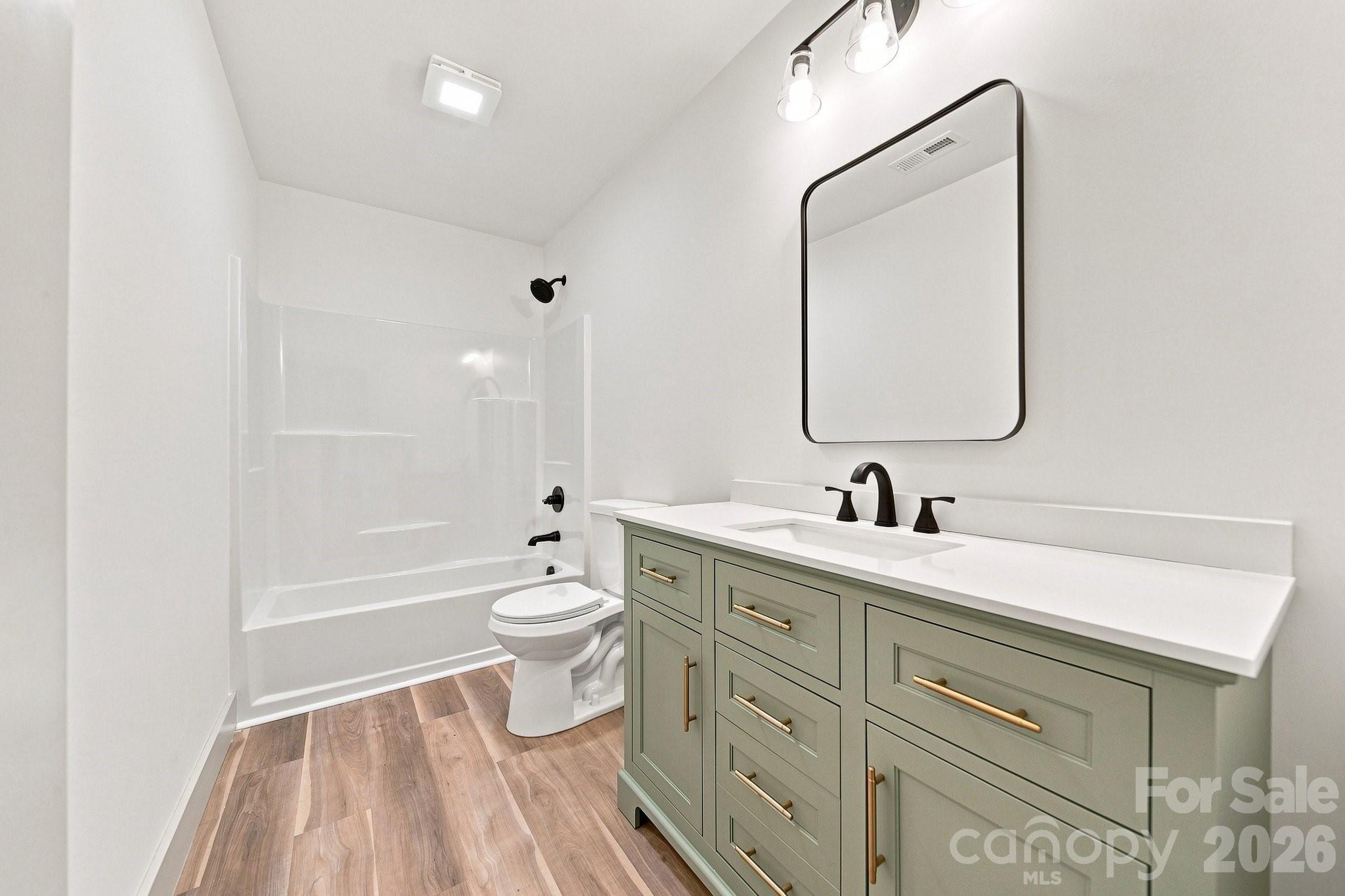 2949 Link Drive — Granite Falls