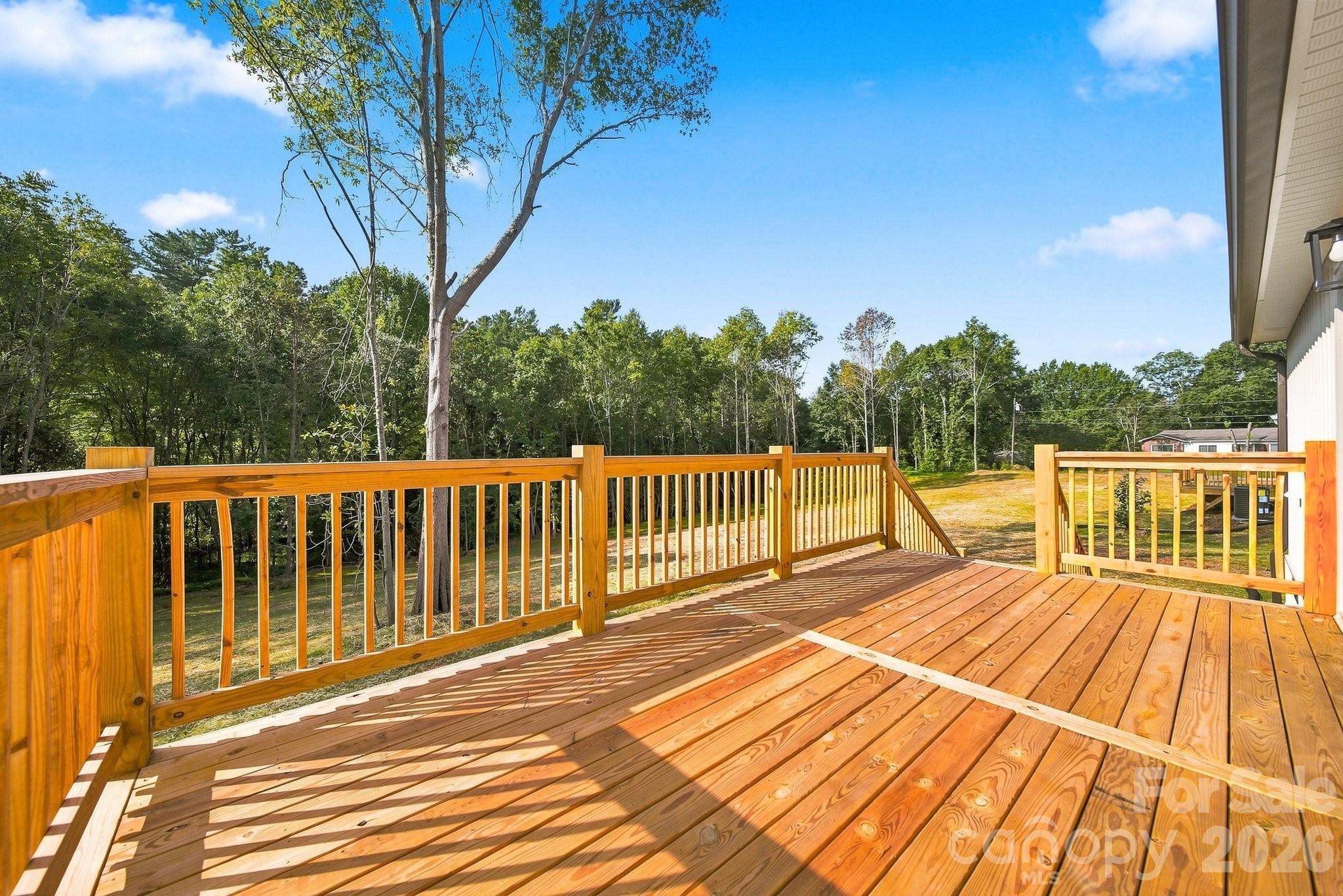 2949 Link Drive — Granite Falls