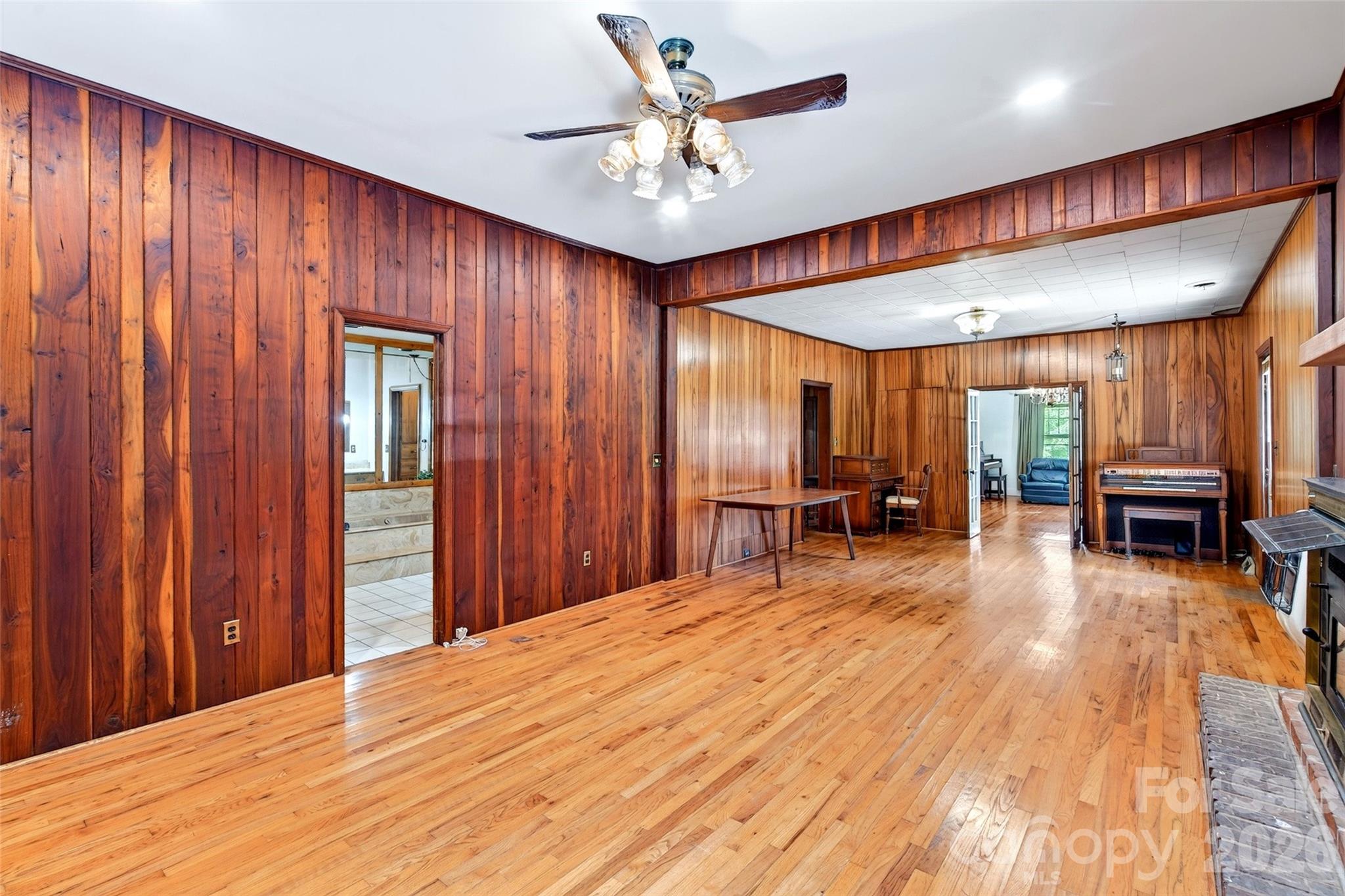 96 Huntsville Road — Marion
