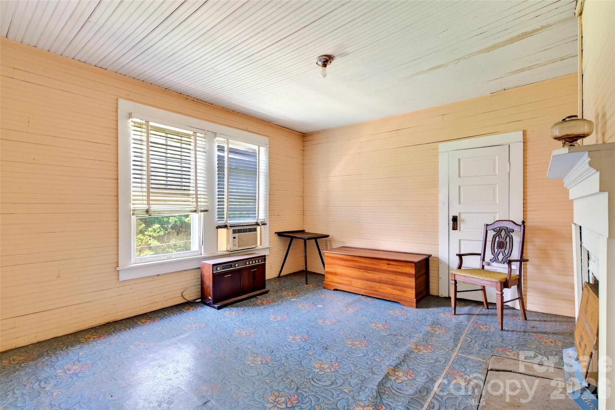 96 Huntsville Road — Marion