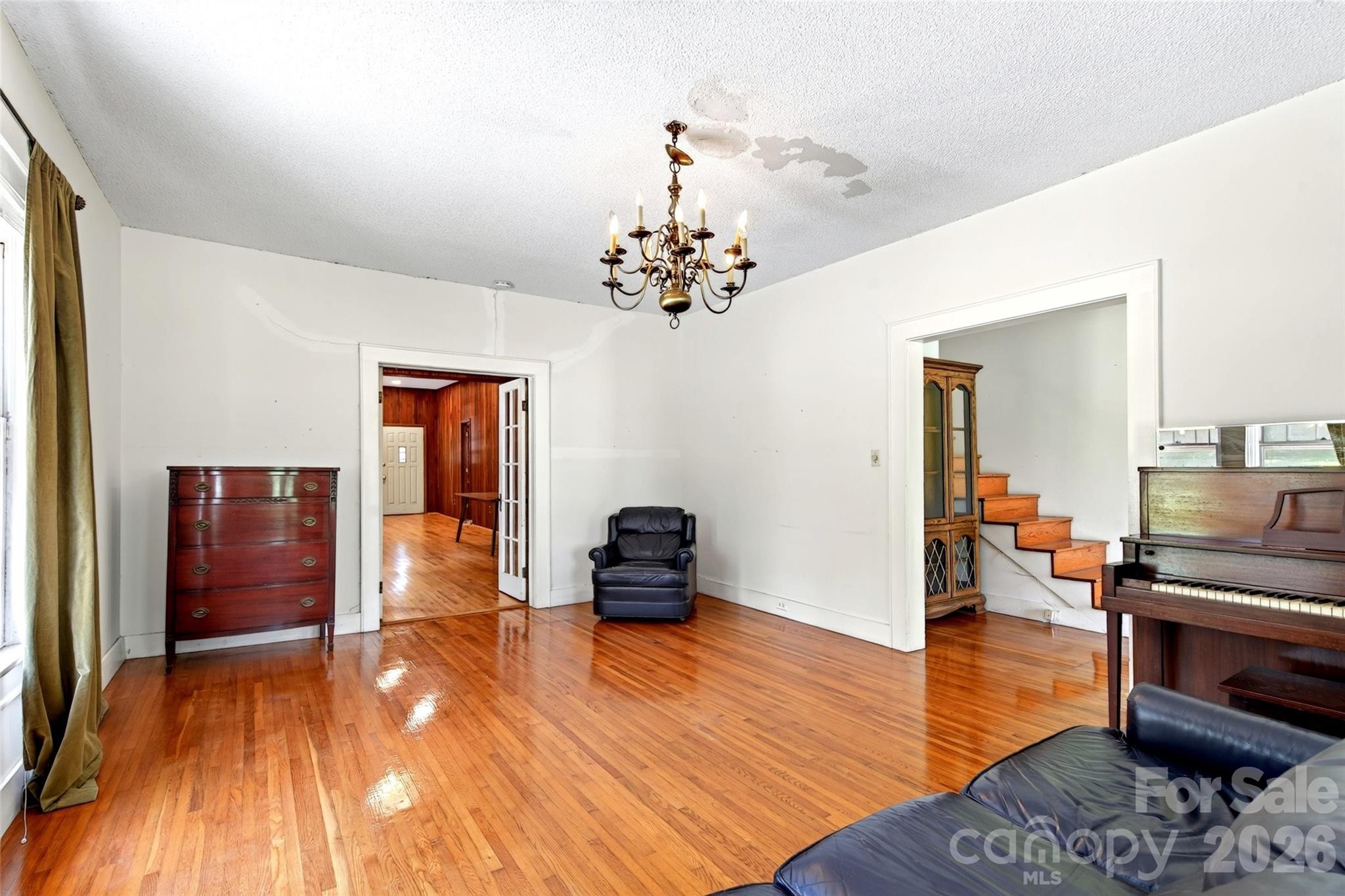 96 Huntsville Road — Marion