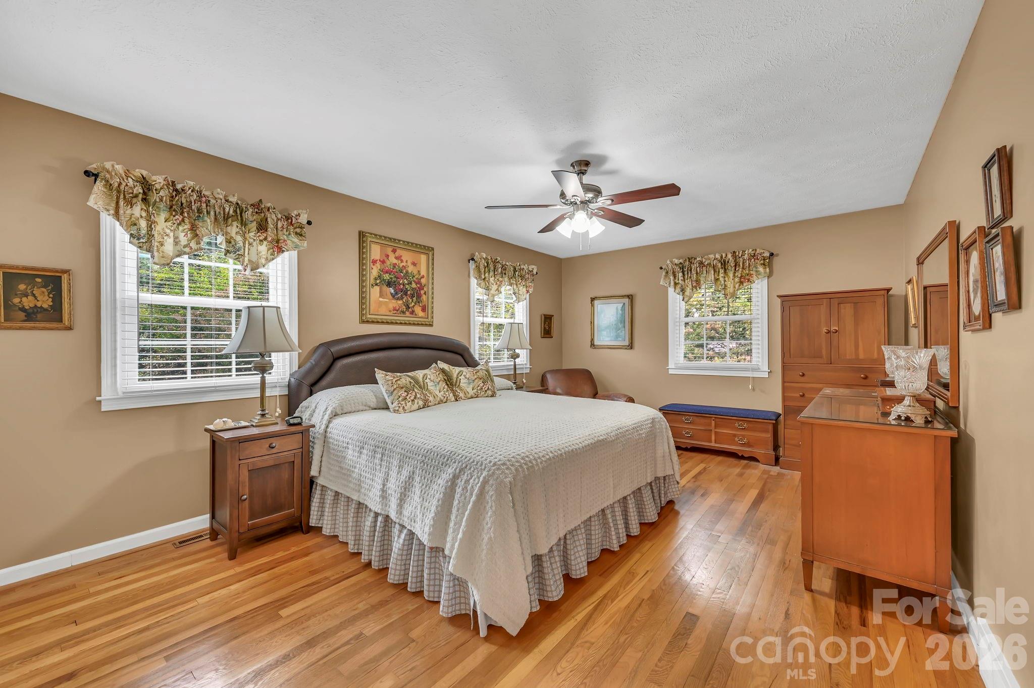 307 Woodland Trail — Laurel Park