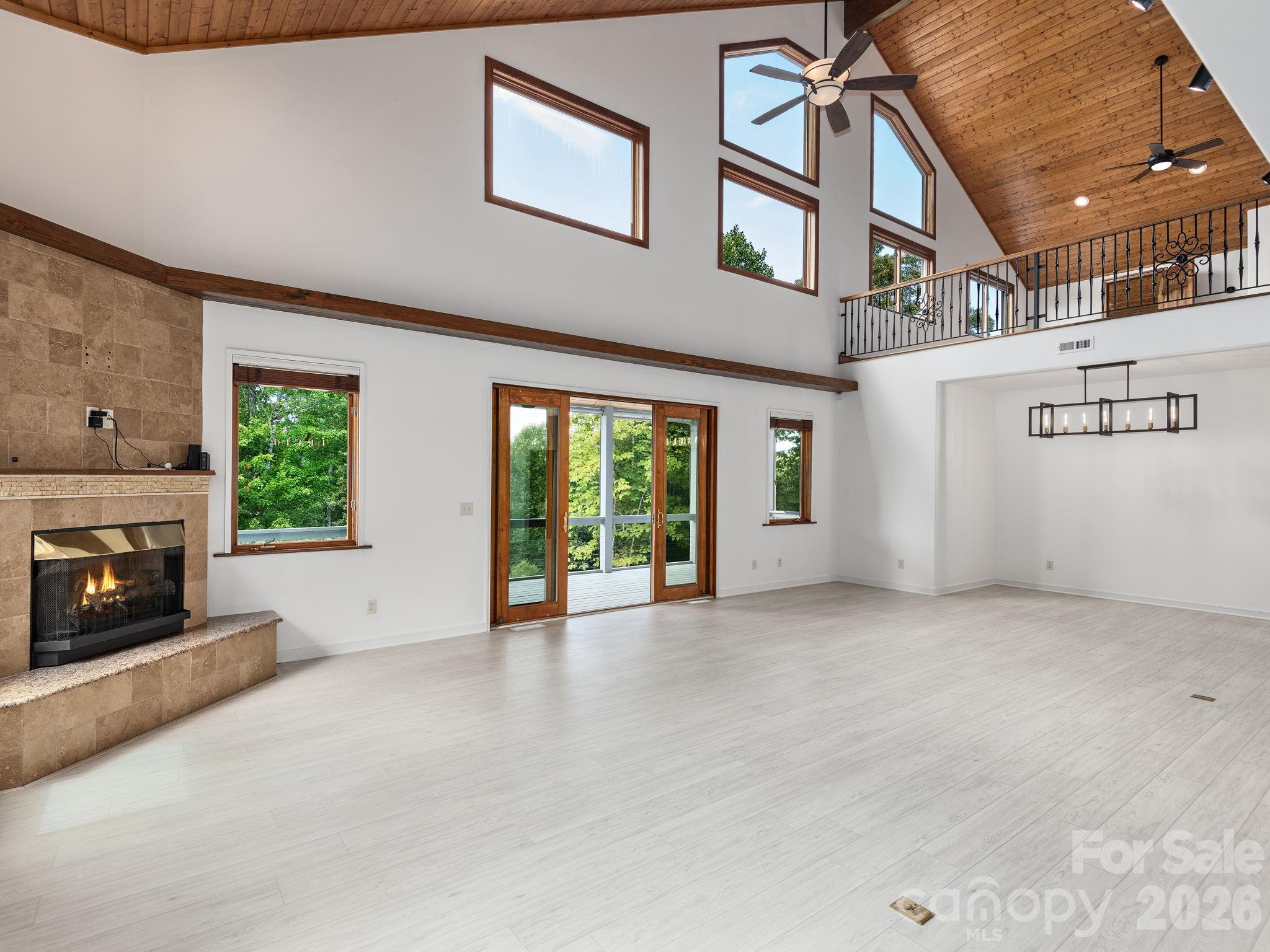 248 Wisdom Cove Road — Flat Rock