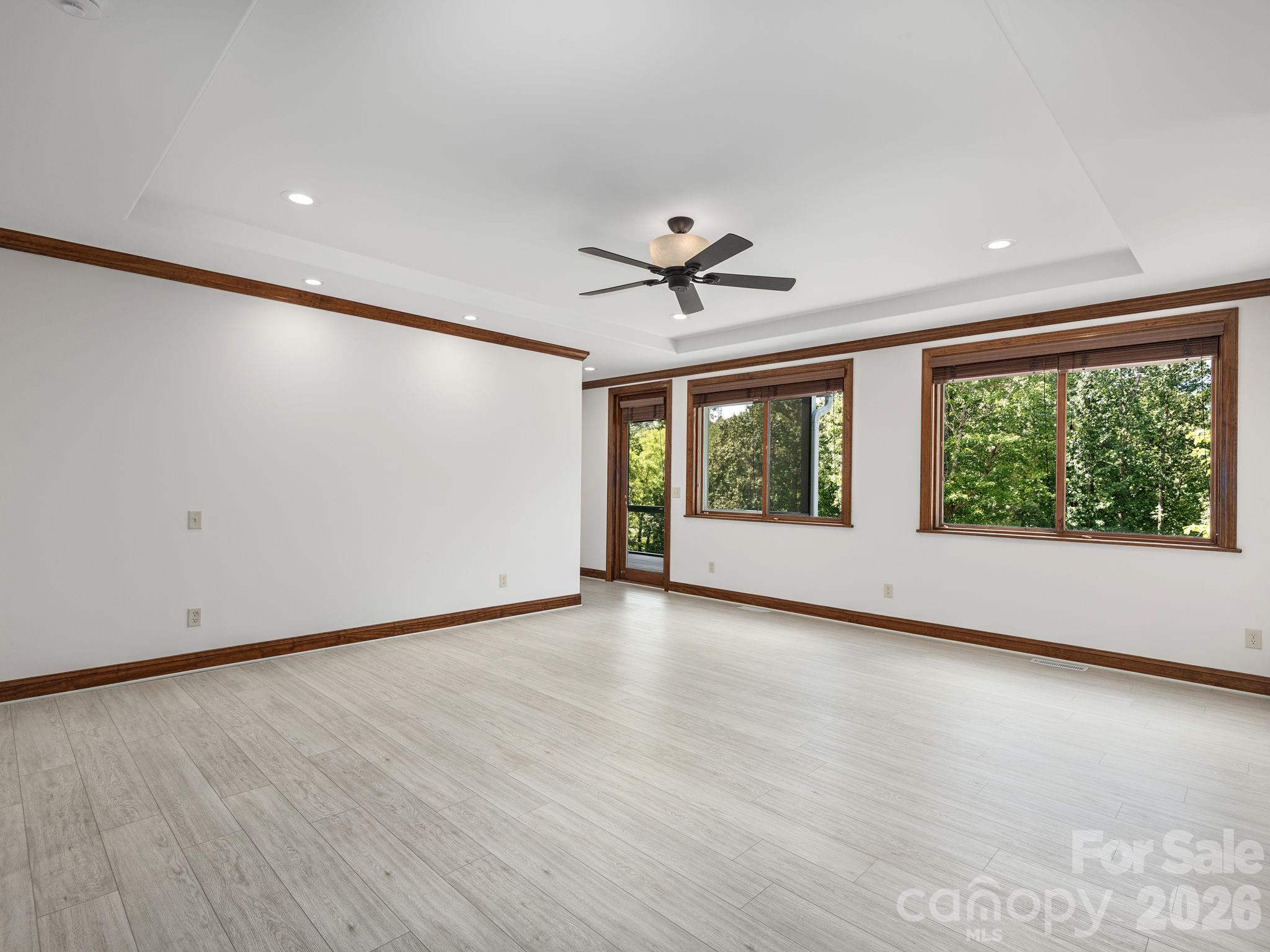 248 Wisdom Cove Road — Flat Rock