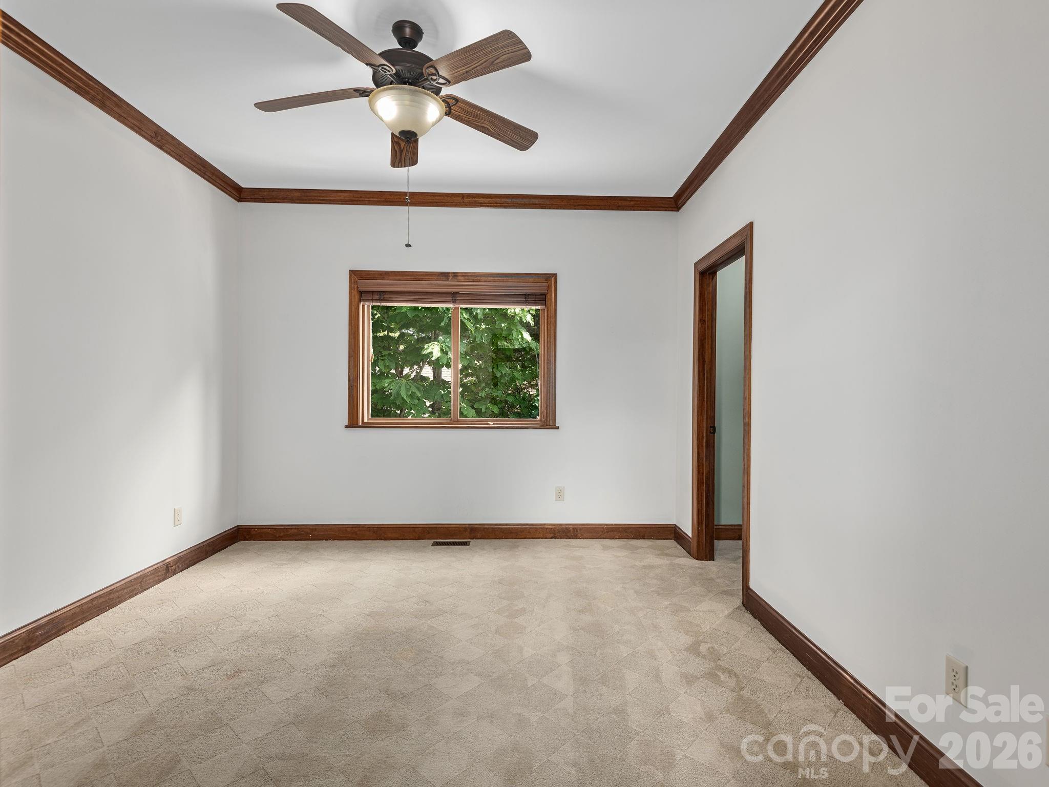 248 Wisdom Cove Road — Flat Rock