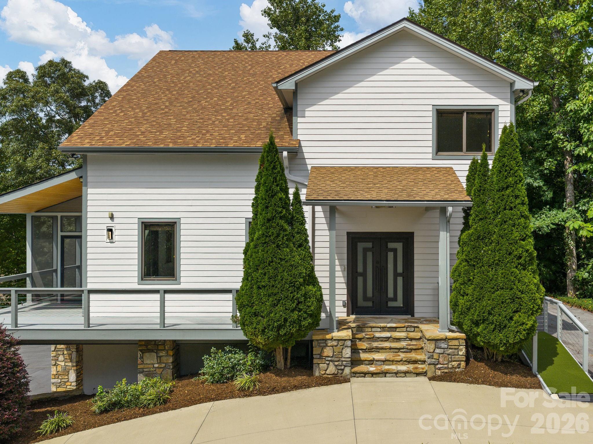 248 Wisdom Cove Road — Flat Rock