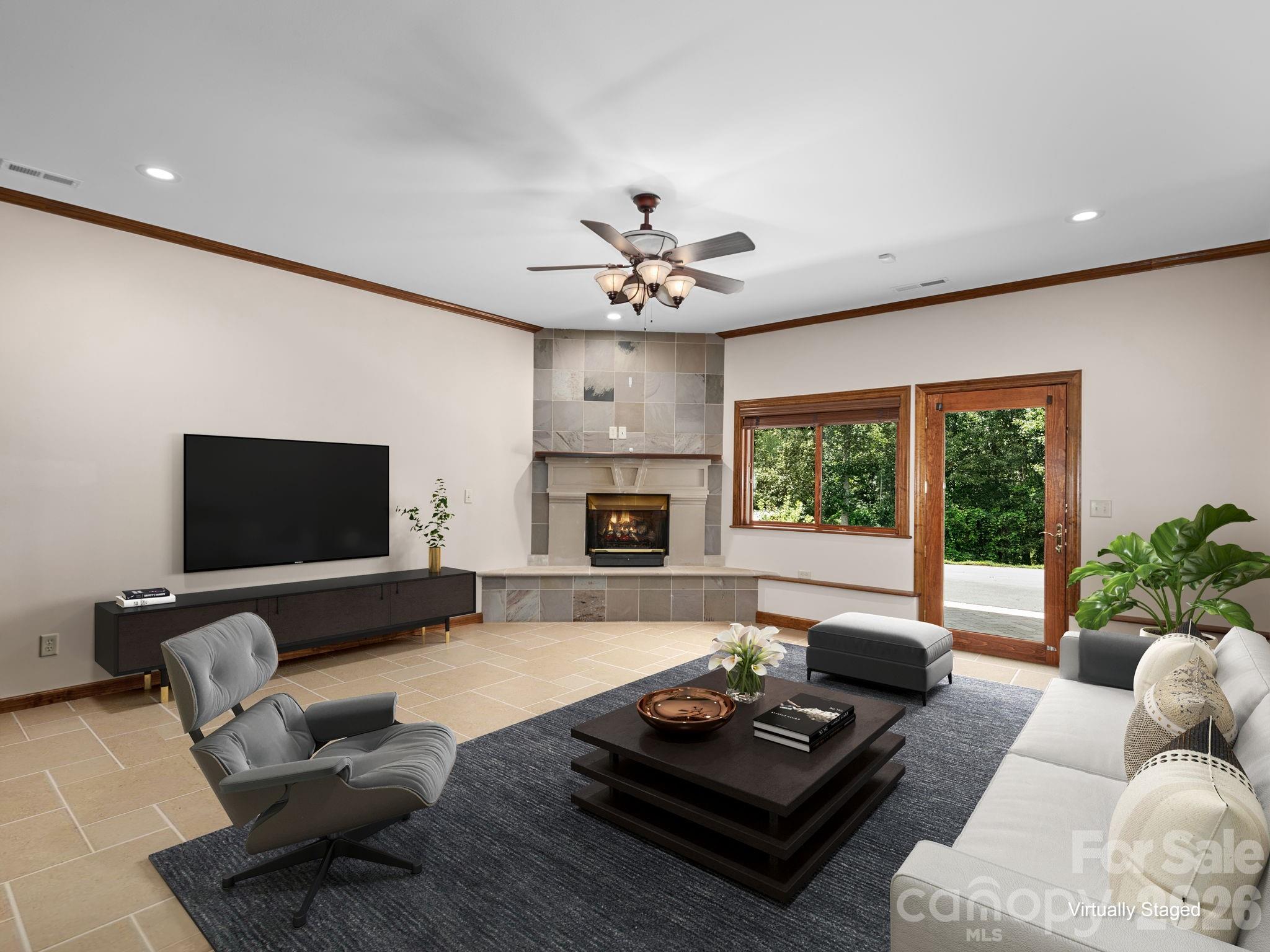 248 Wisdom Cove Road — Flat Rock