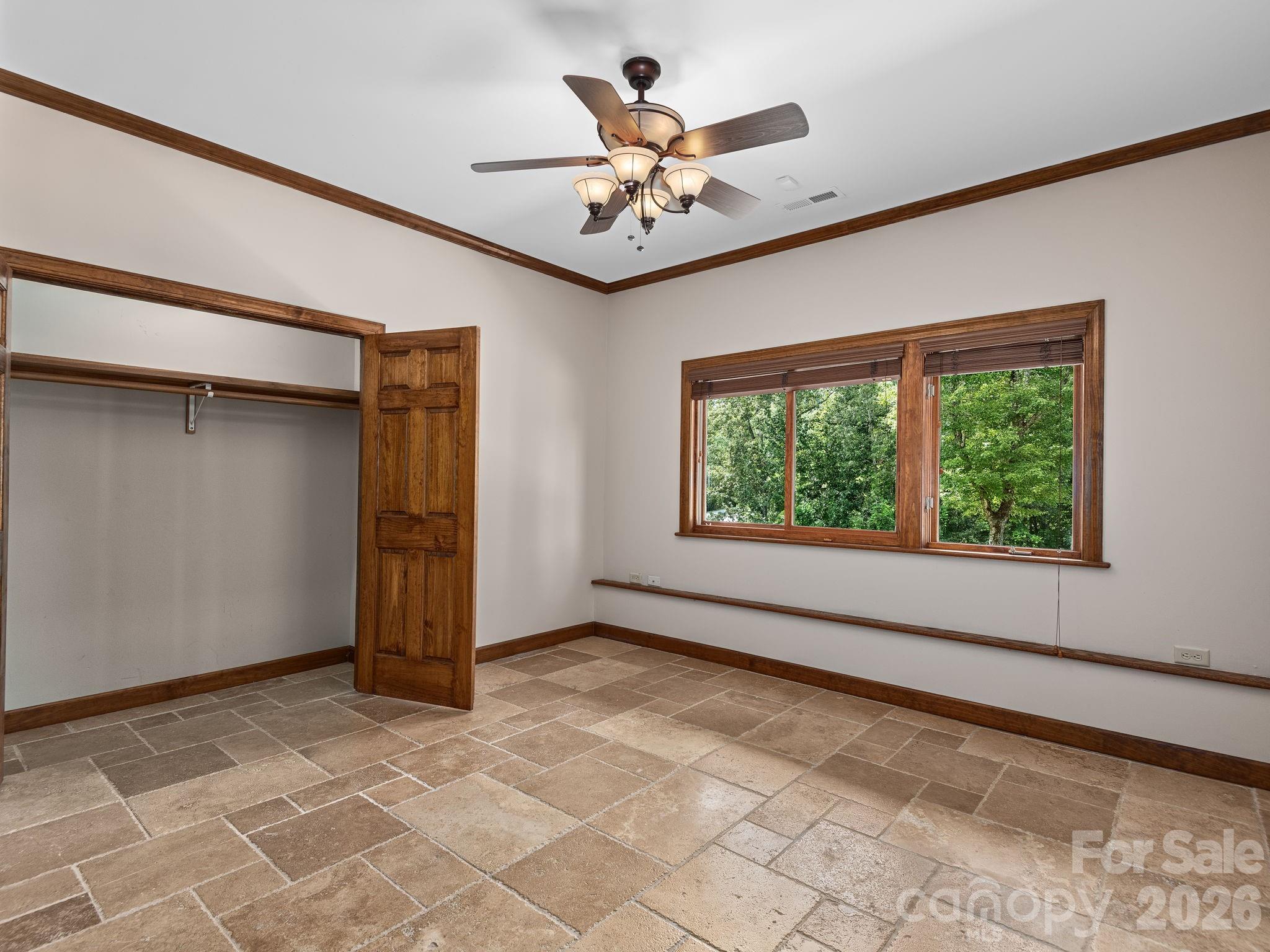 248 Wisdom Cove Road — Flat Rock