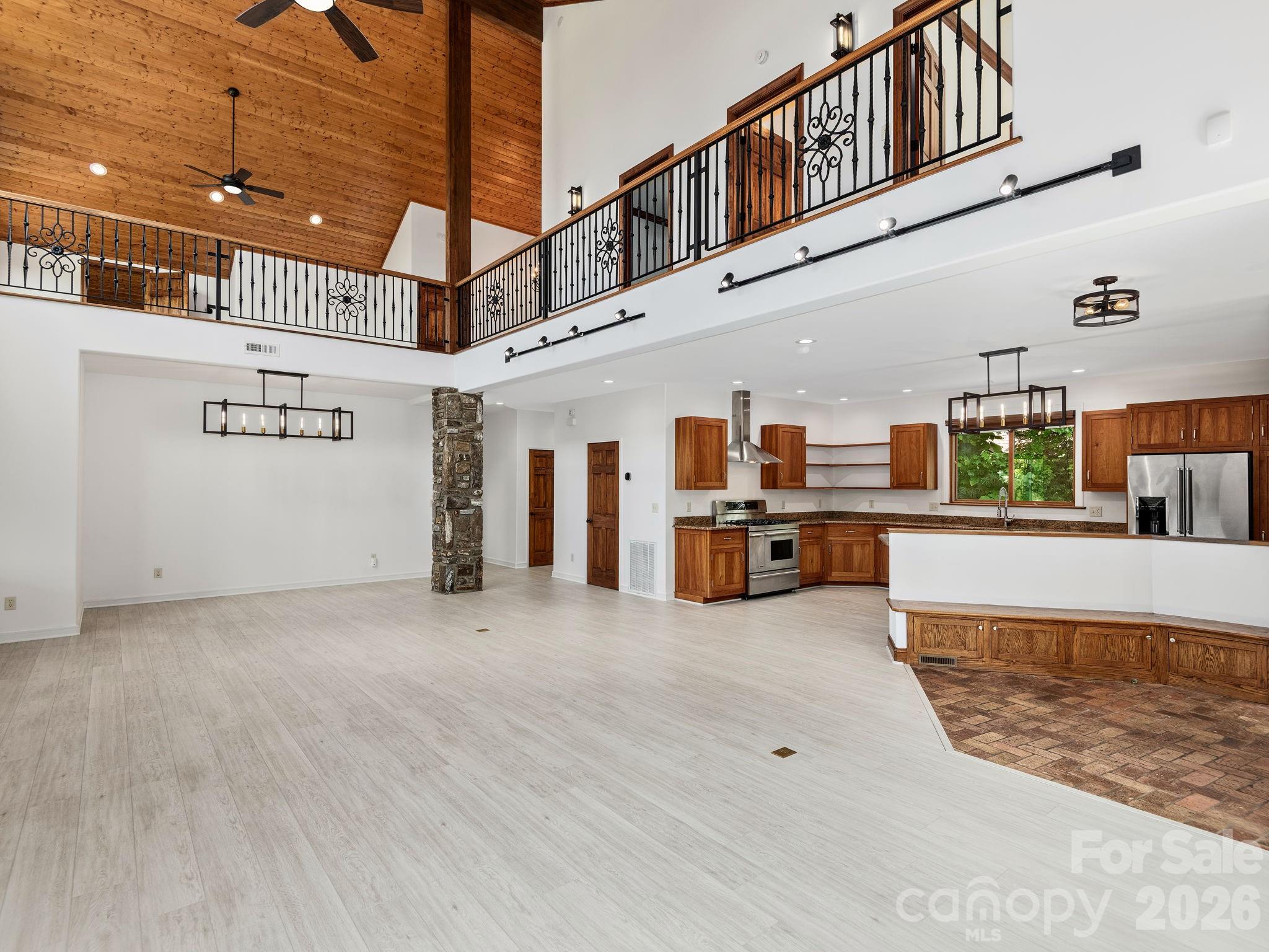 248 Wisdom Cove Road — Flat Rock