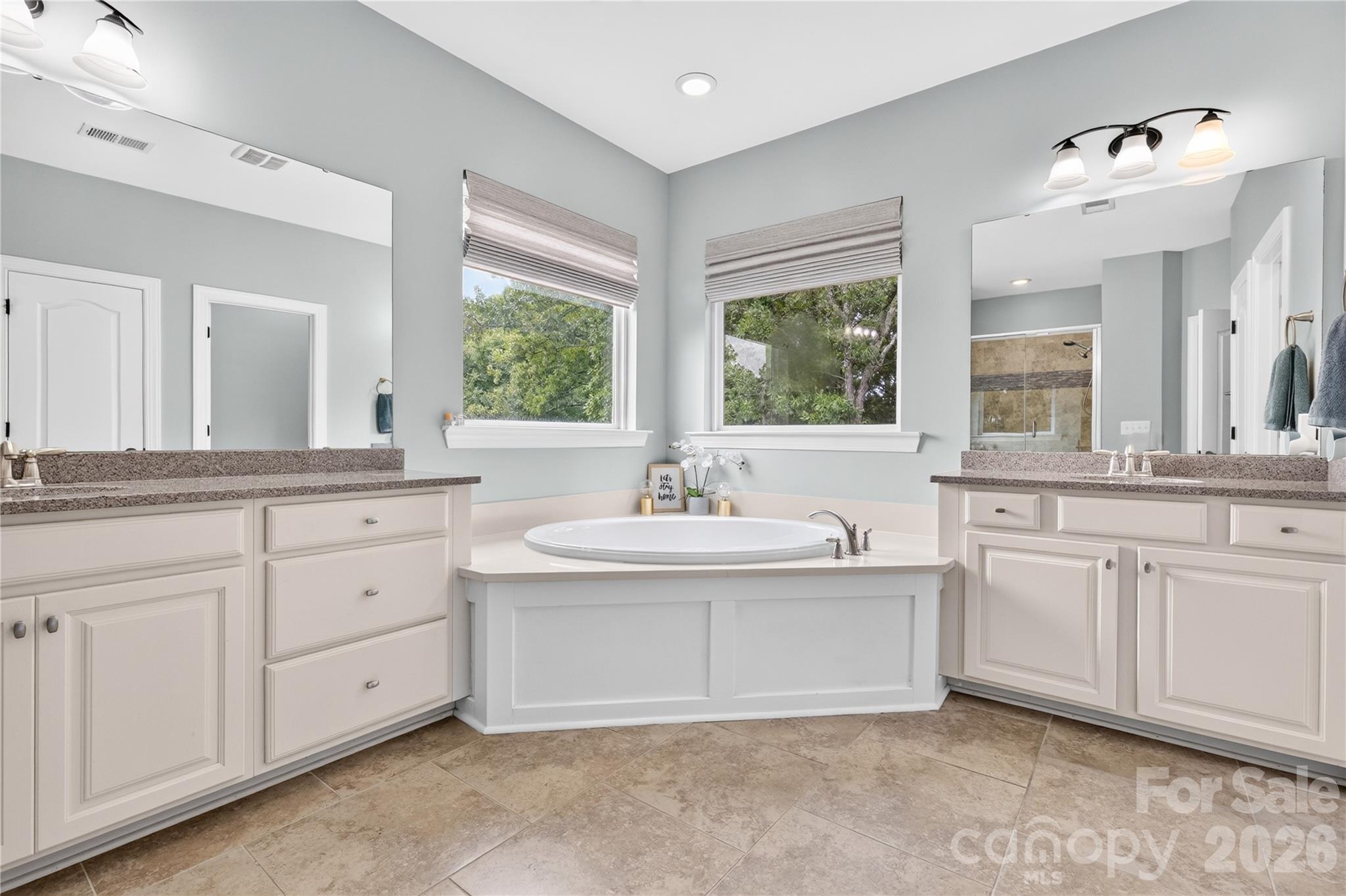 1402 Smoketree Court #152 — Waxhaw