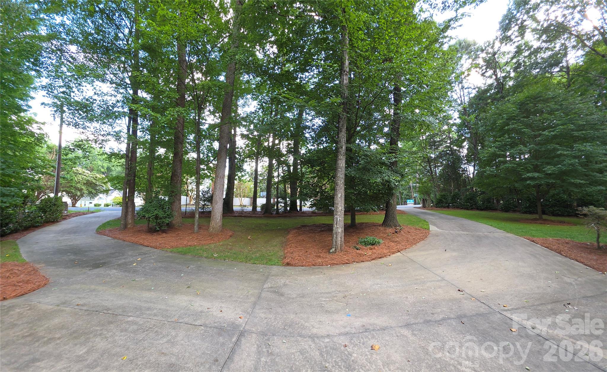 4721 Kuykendall Road — Charlotte