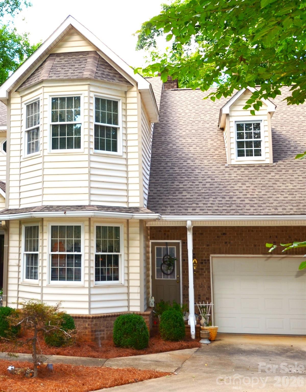 4721 Kuykendall Road — Charlotte