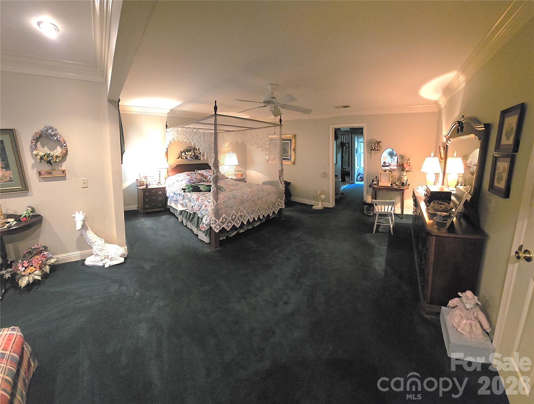 4721 Kuykendall Road — Charlotte