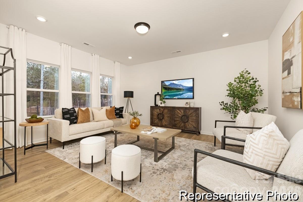 531 Gentle Bend Cove #270b — Locust
