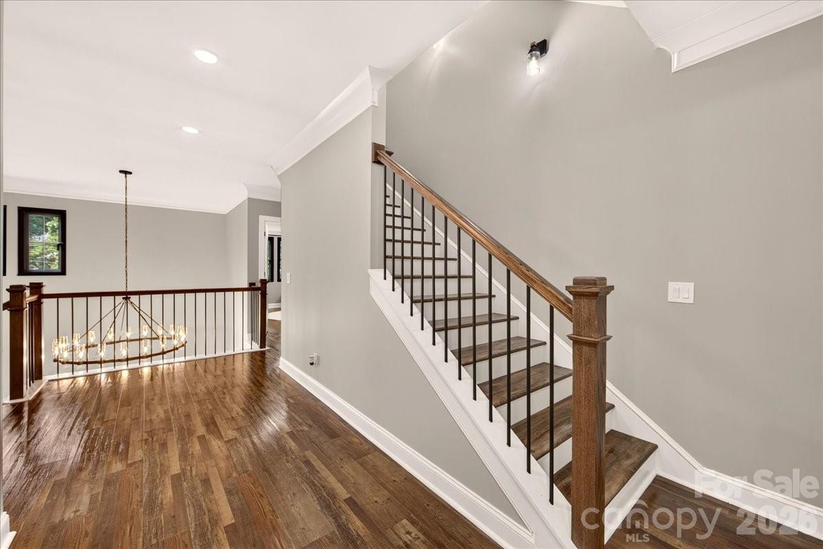 2200 Stratford Avenue — Charlotte