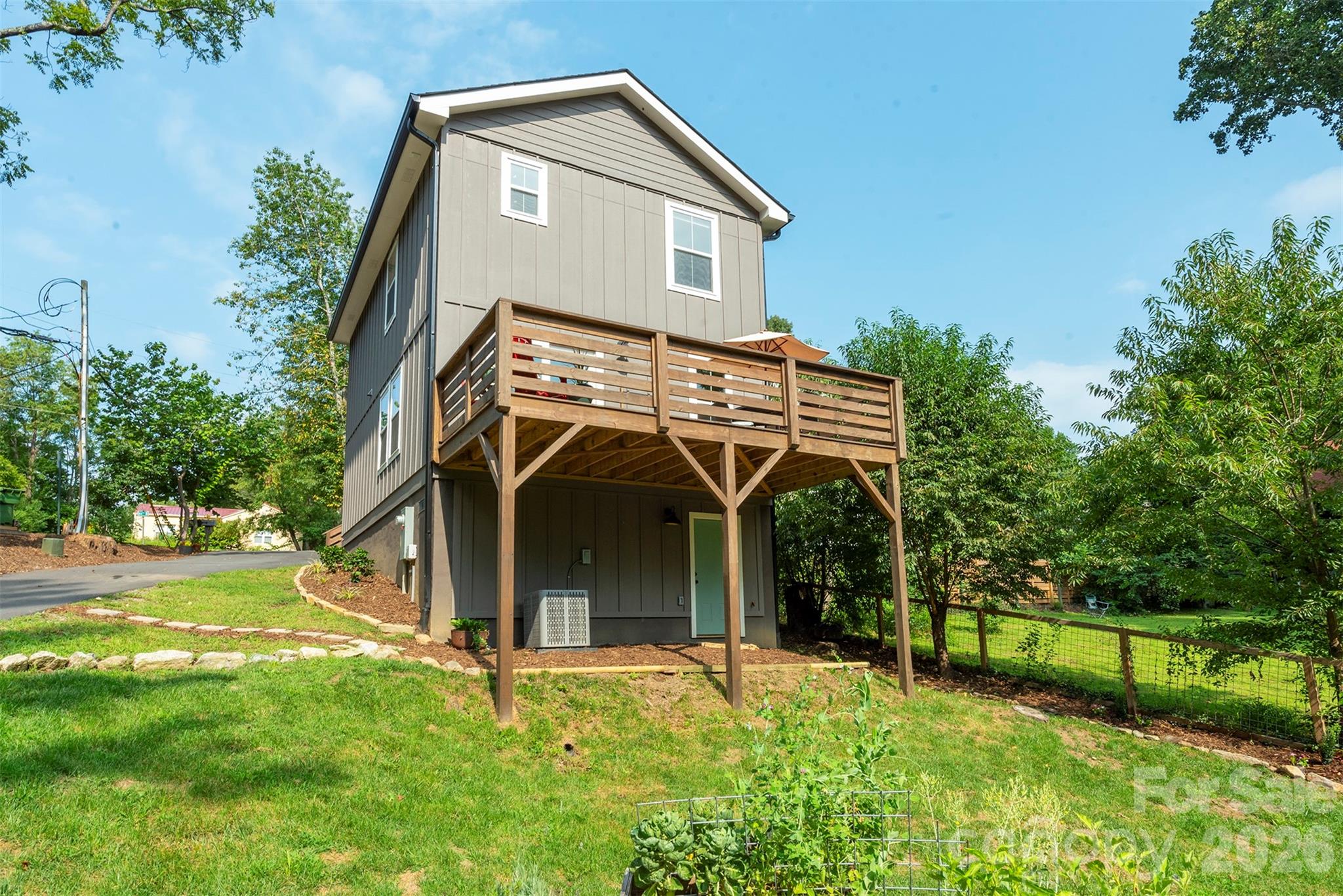 191 Chatham Road — Asheville