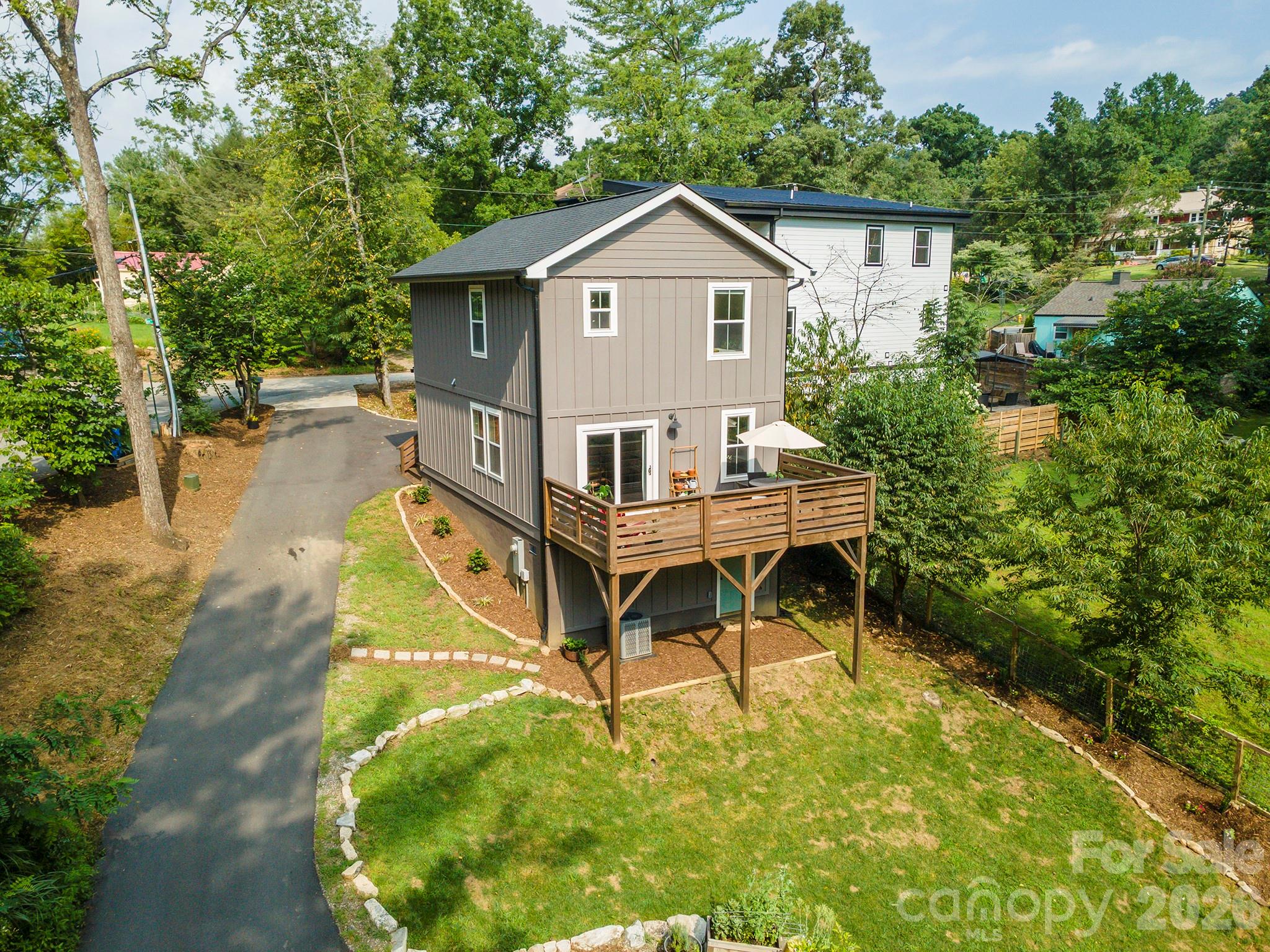 191 Chatham Road — Asheville
