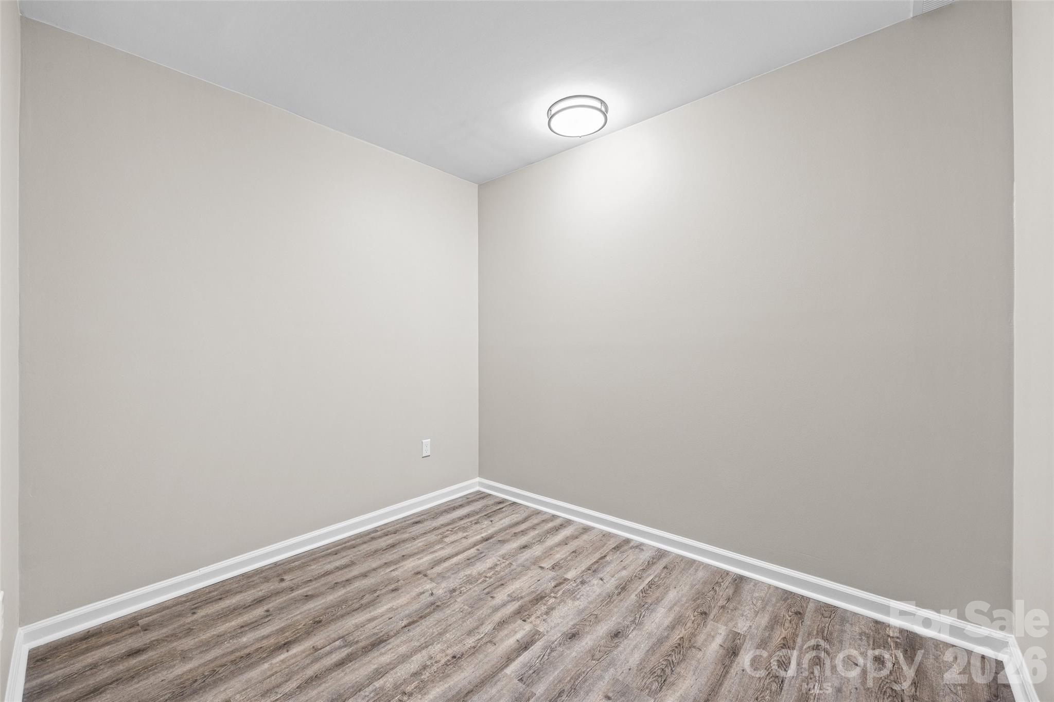14107 Pine Harbor Road — Charlotte