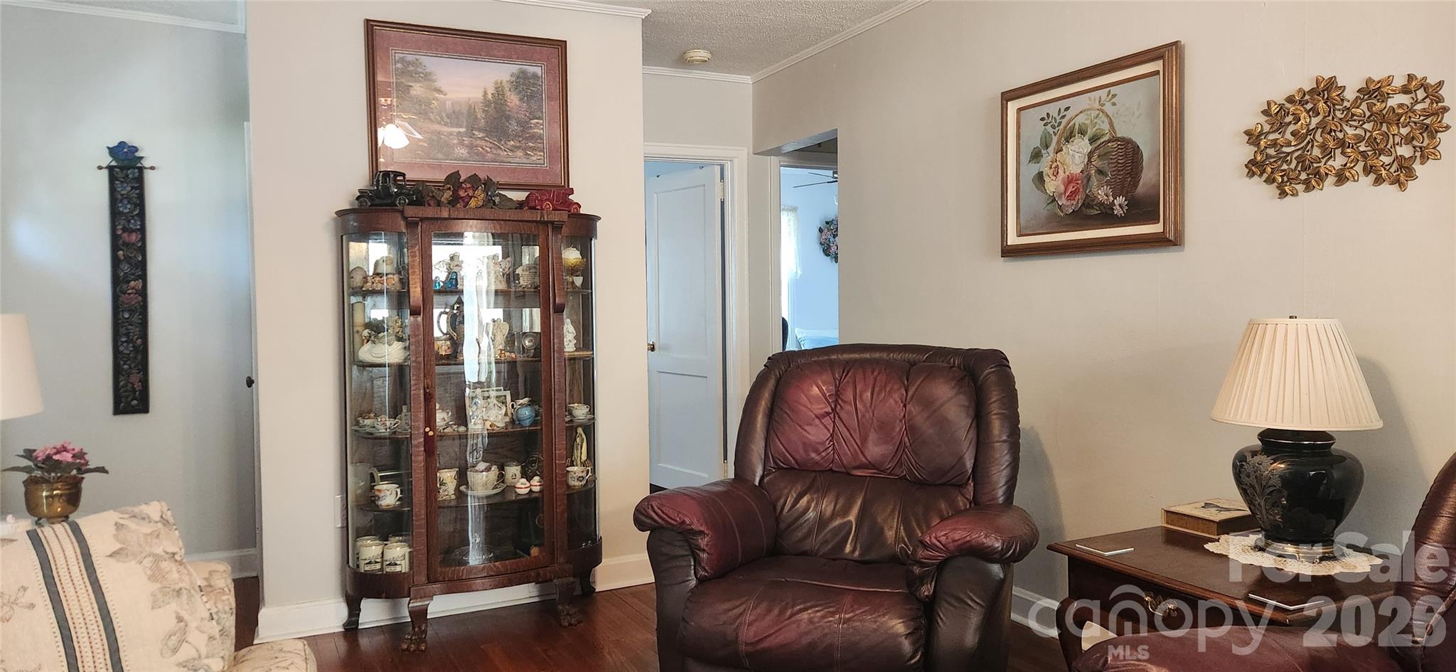 214 Governors View Road — Asheville