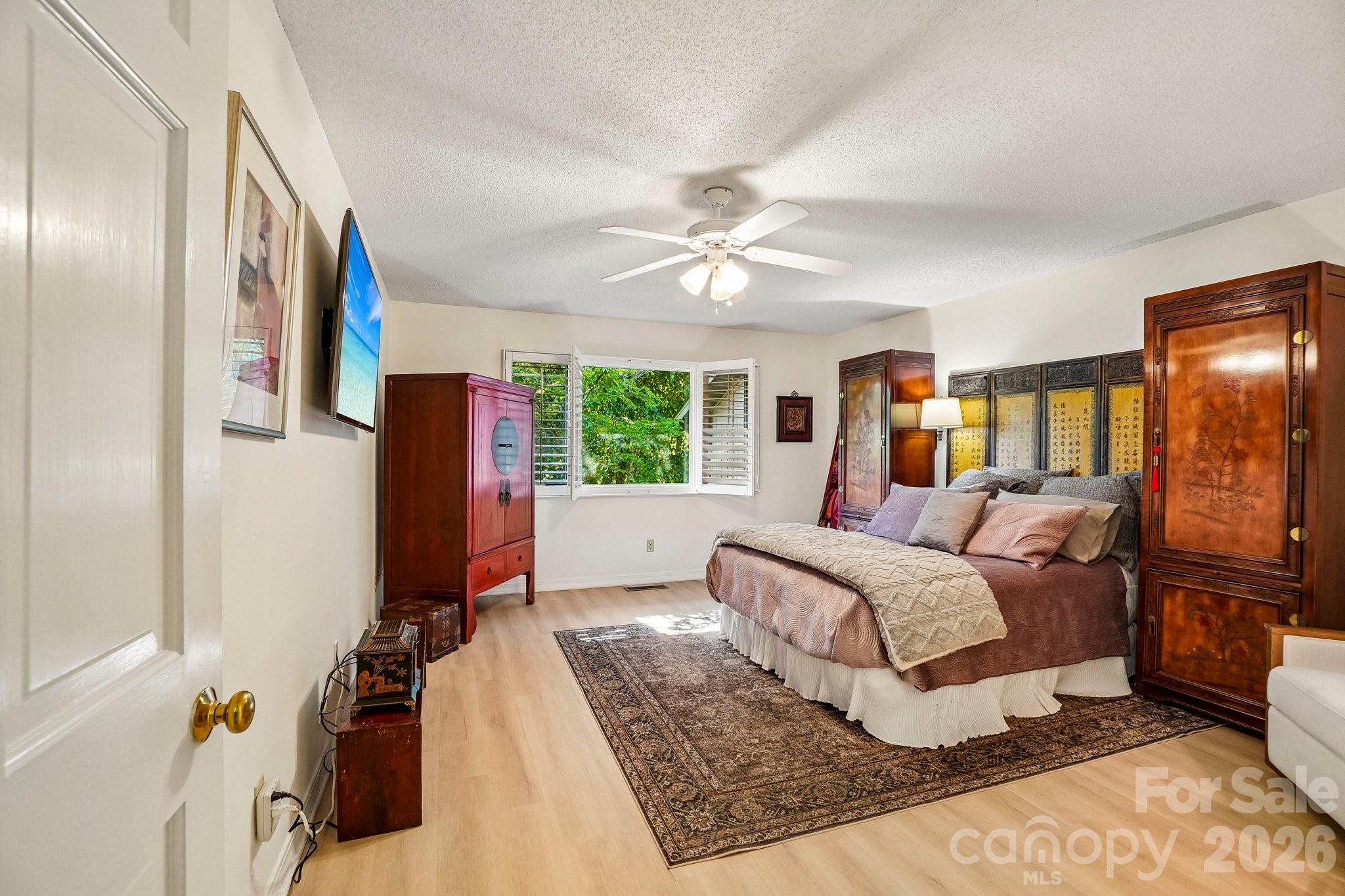 15 Stony Ridge — Asheville