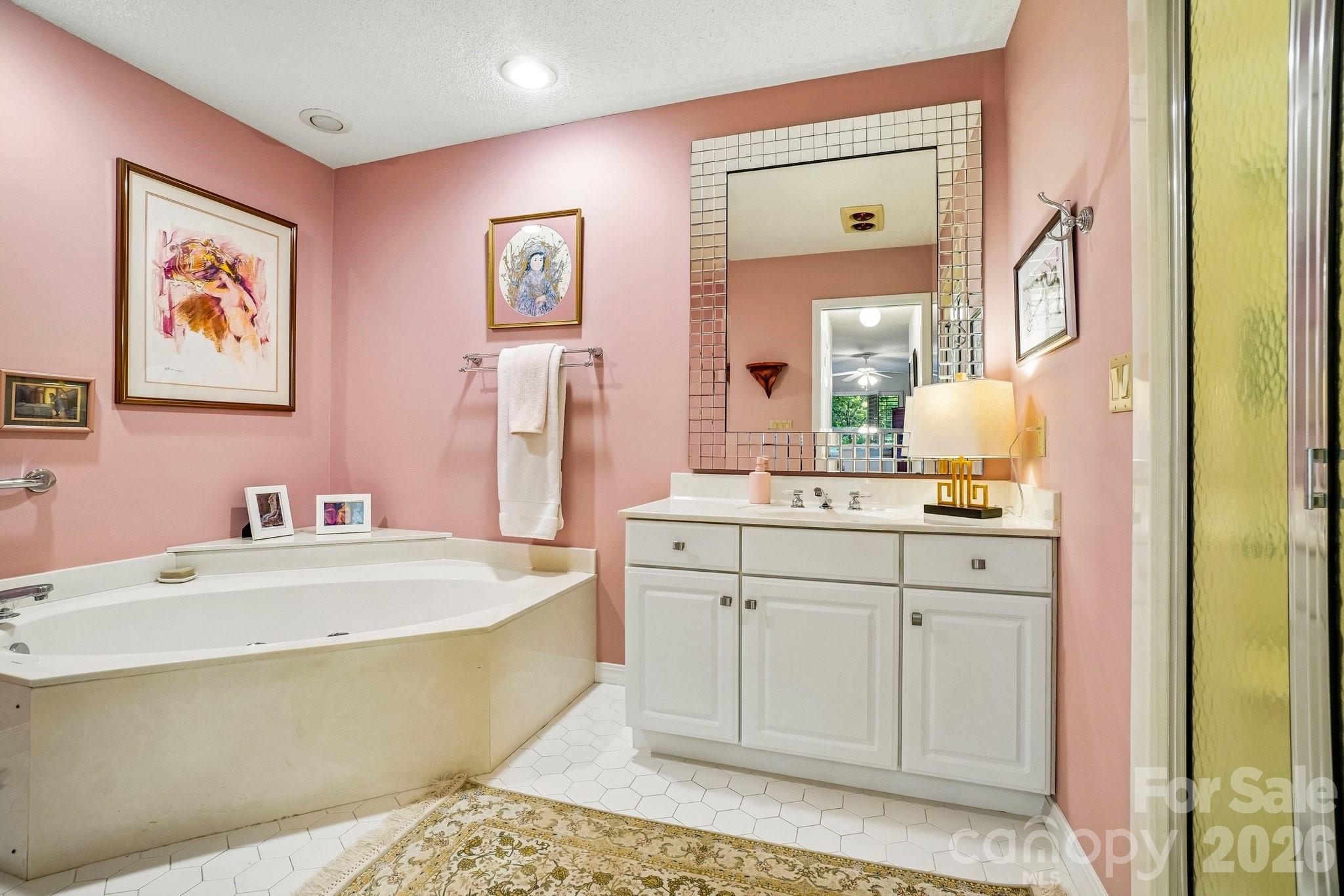 15 Stony Ridge — Asheville