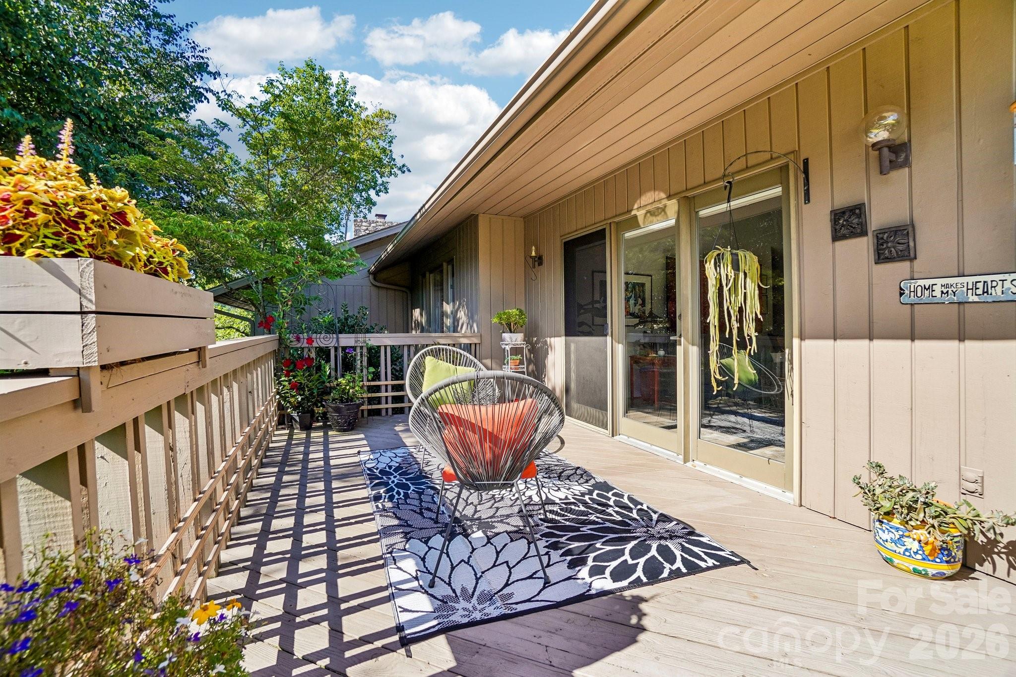 15 Stony Ridge — Asheville
