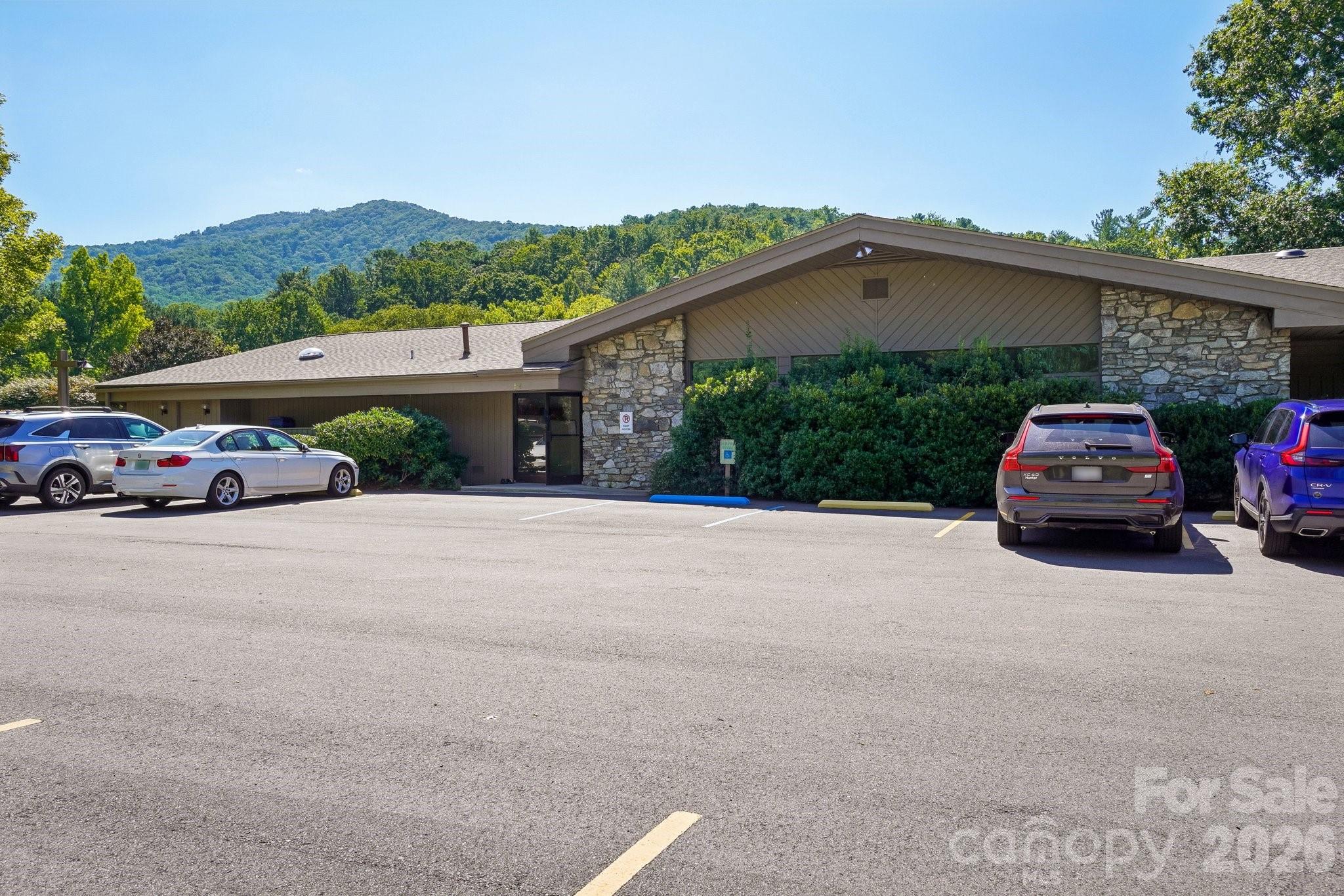 15 Stony Ridge — Asheville
