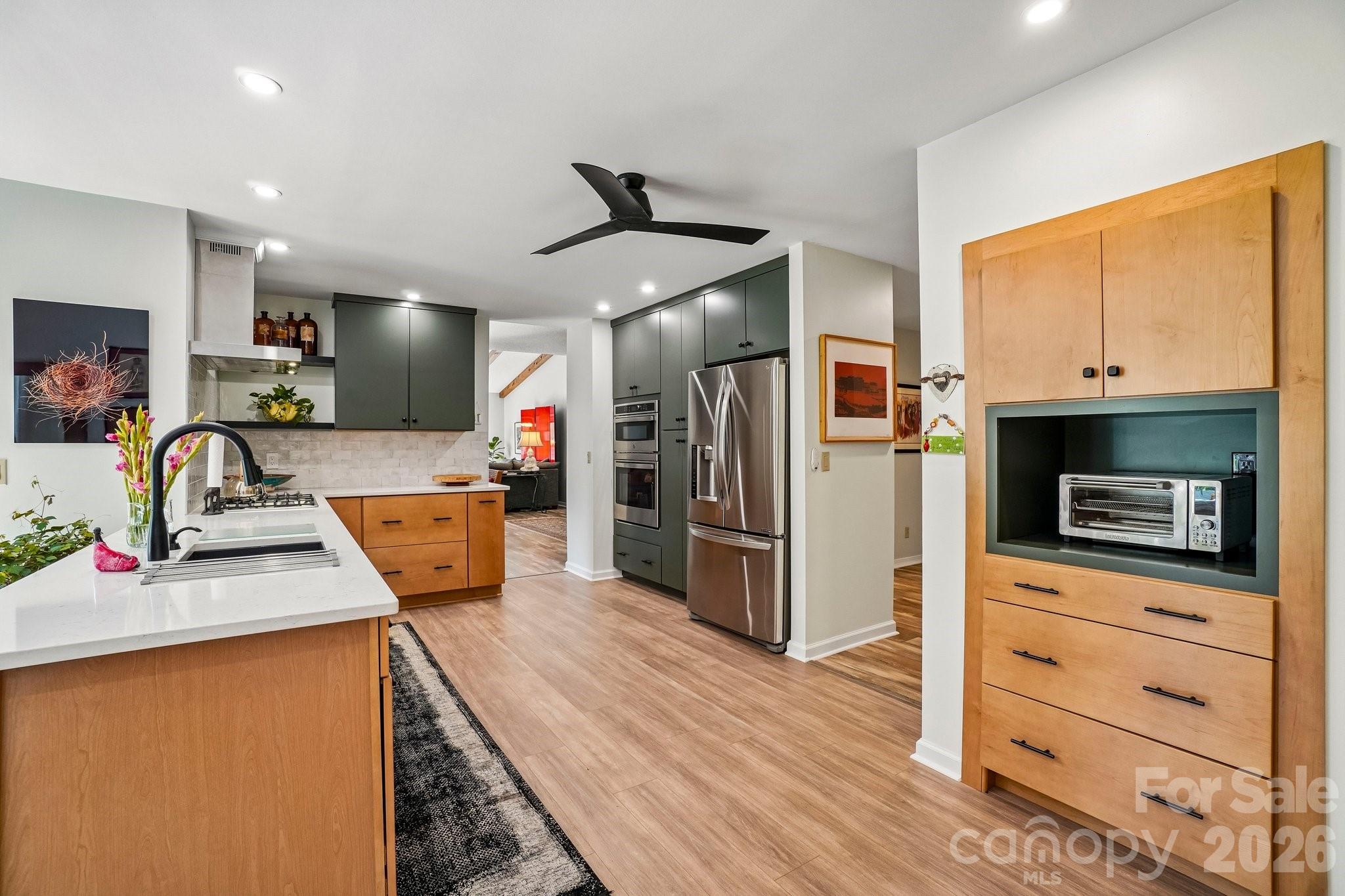 15 Stony Ridge — Asheville