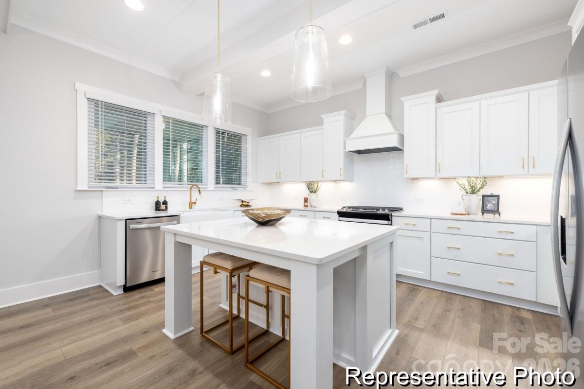 416 Gentle Bend Cove #116b — Locust