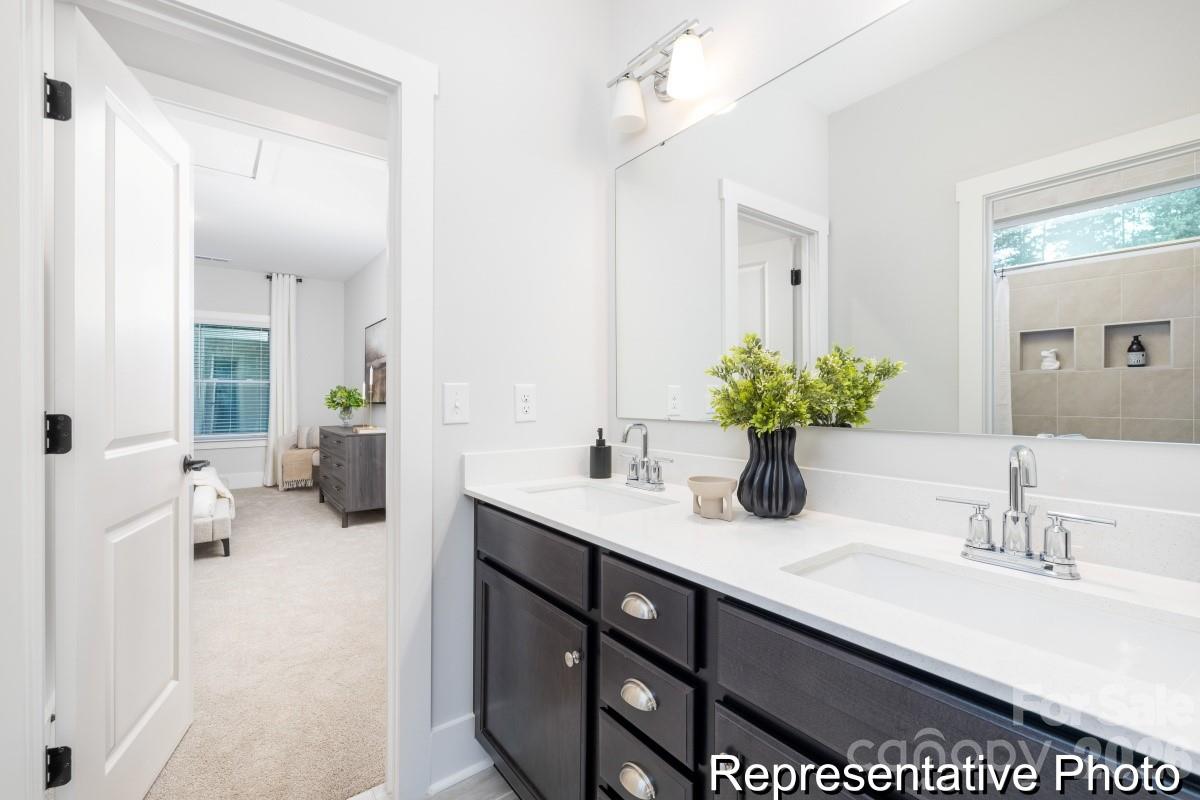 416 Gentle Bend Cove #116b — Locust