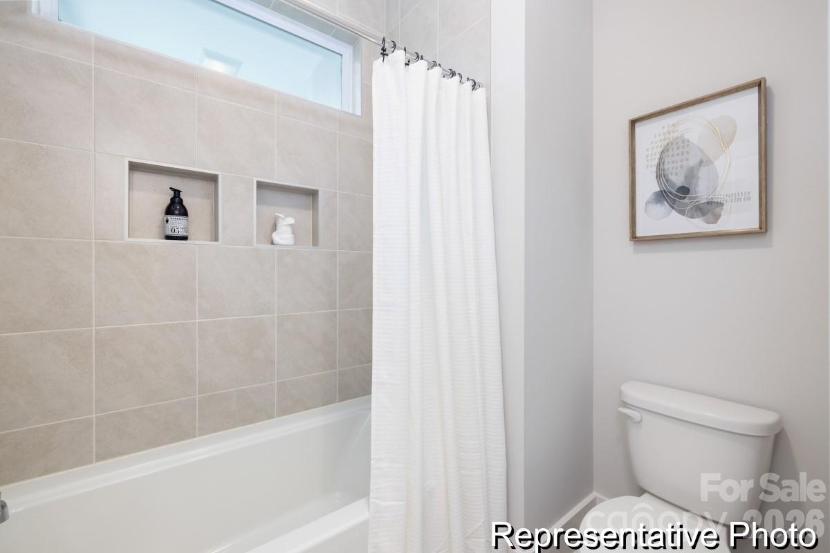 416 Gentle Bend Cove #116b — Locust
