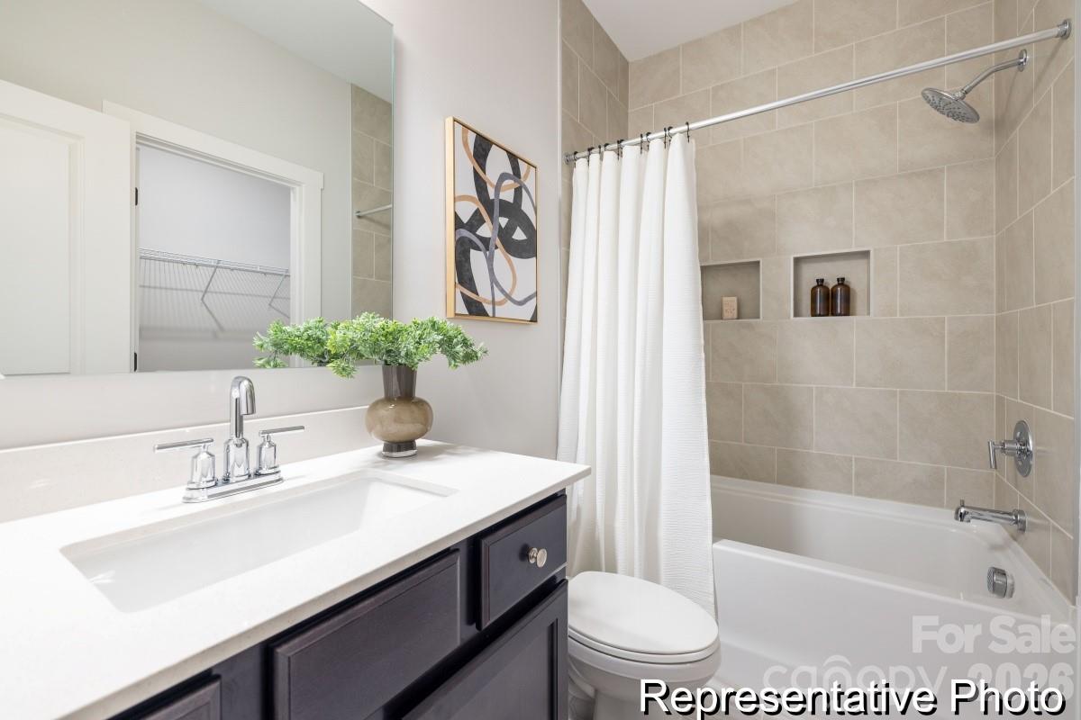 416 Gentle Bend Cove #116b — Locust