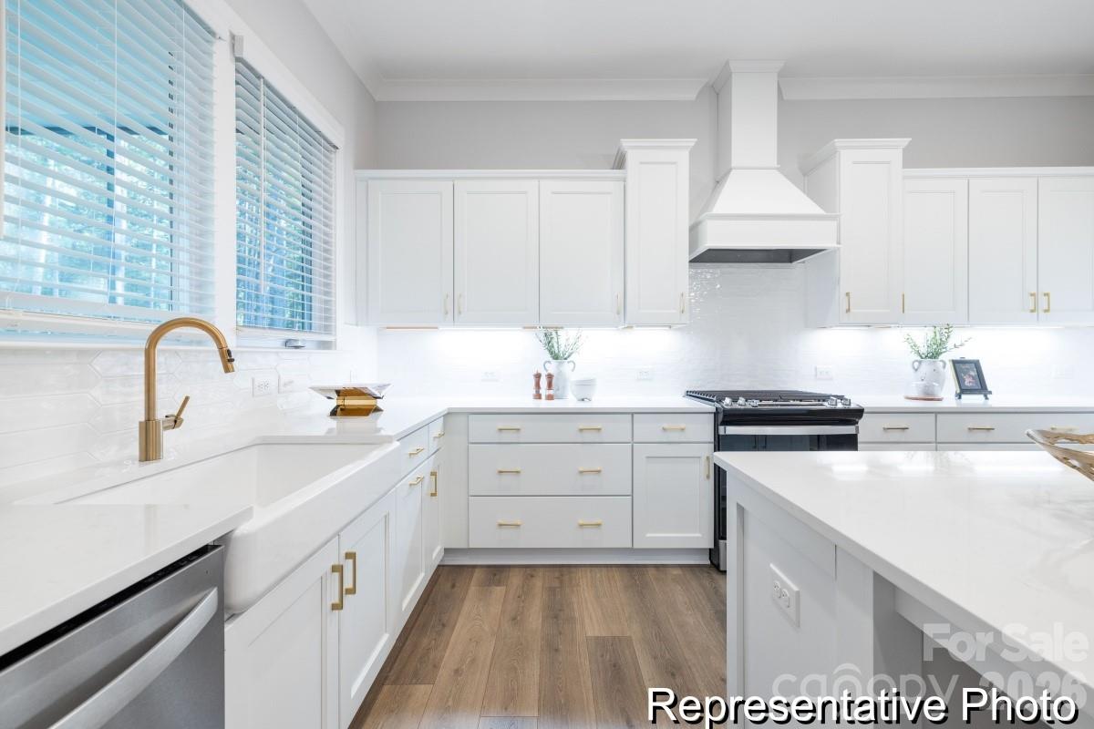 416 Gentle Bend Cove #116b — Locust