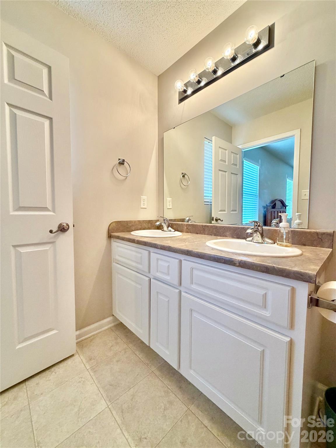 134 Brentwood Drive — Taylorsville