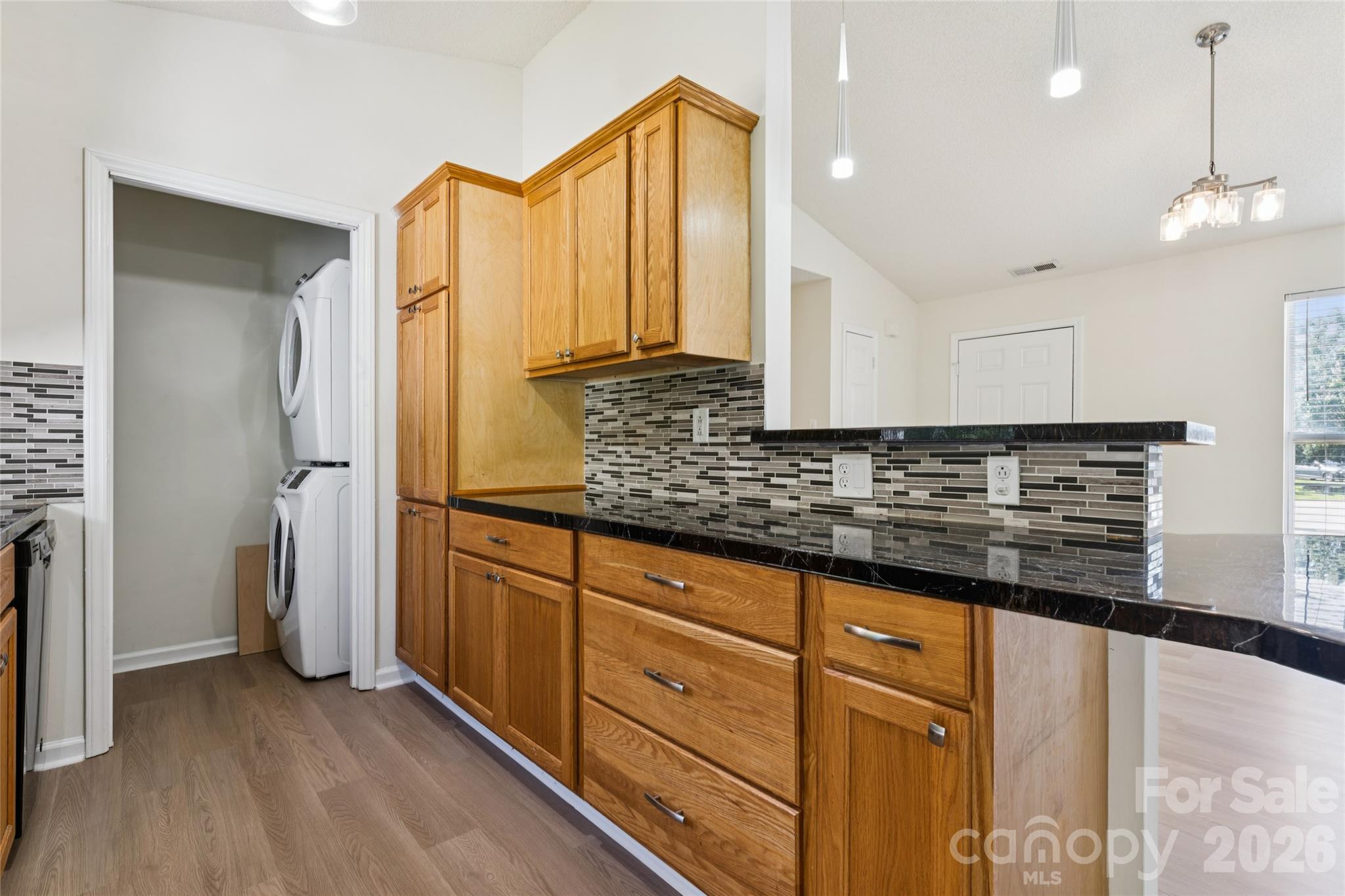 4563 Sunchase Court NW — Concord